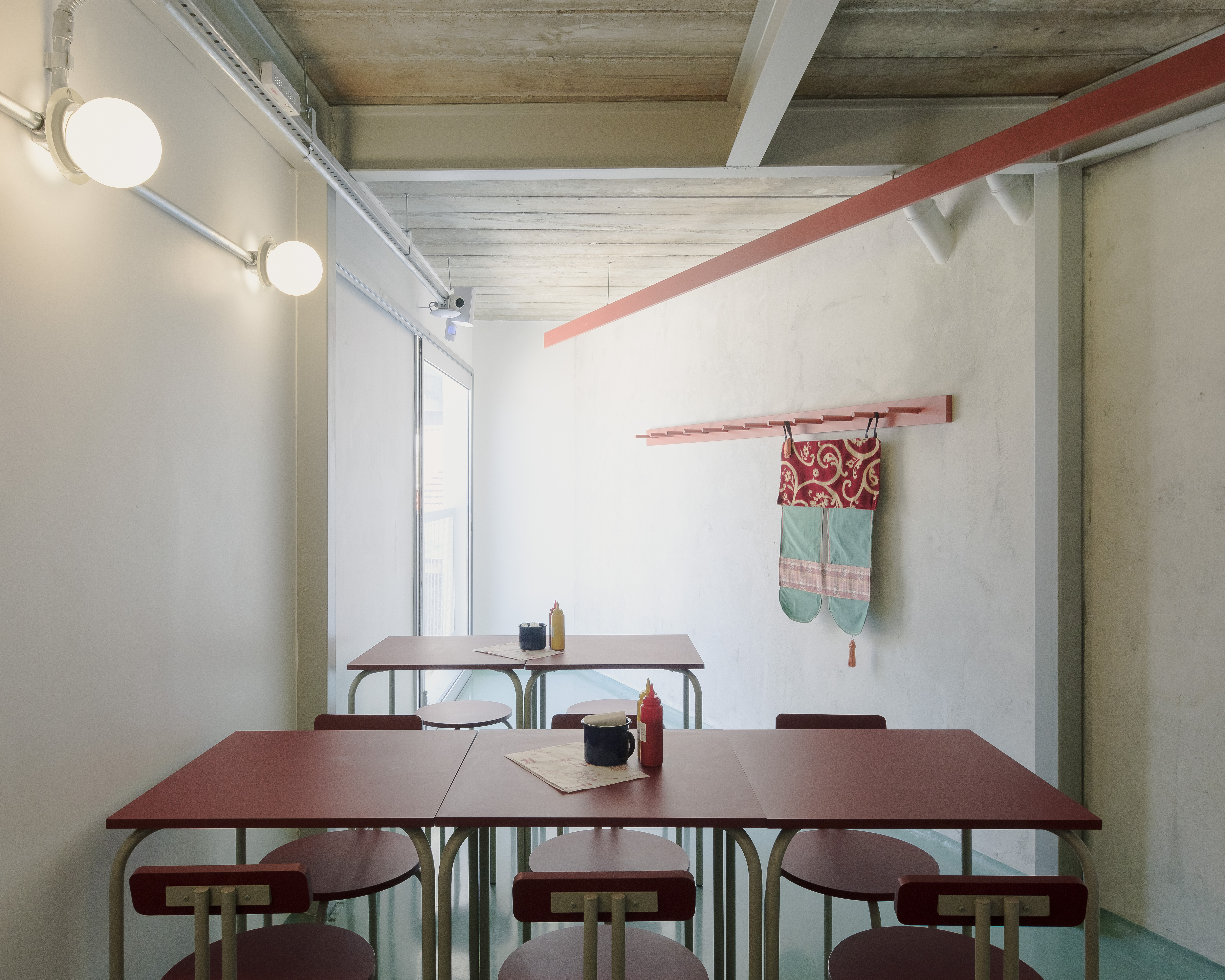 Pinati, CLUBE (coord. de projeto: Luiz Solano) e Pianca Arquitetura.  São Paulo, Brasil, 2022.  4/5