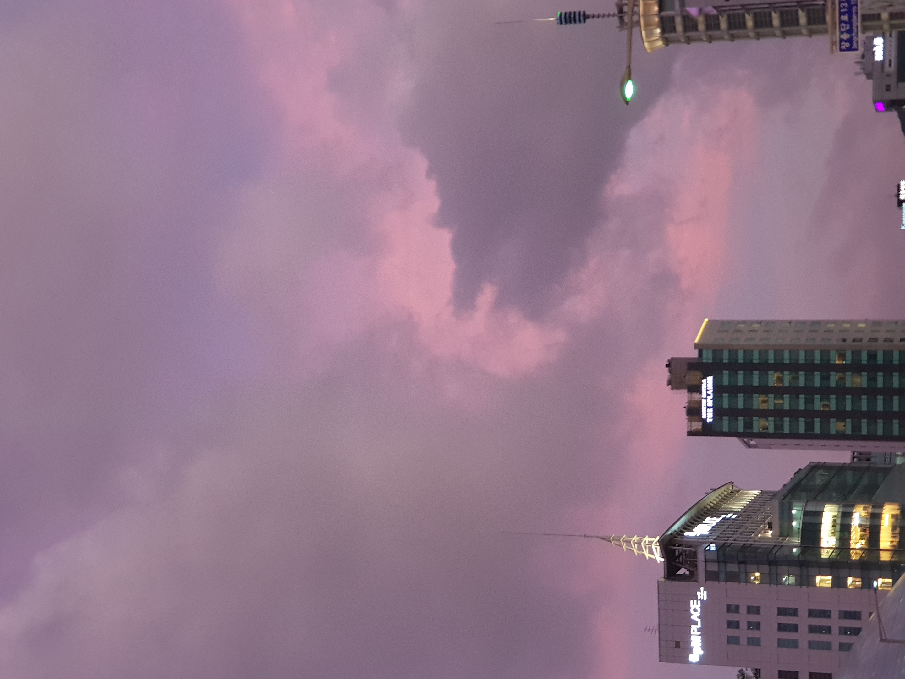 2018년 7월 12일 목요일(Republic of Korea)