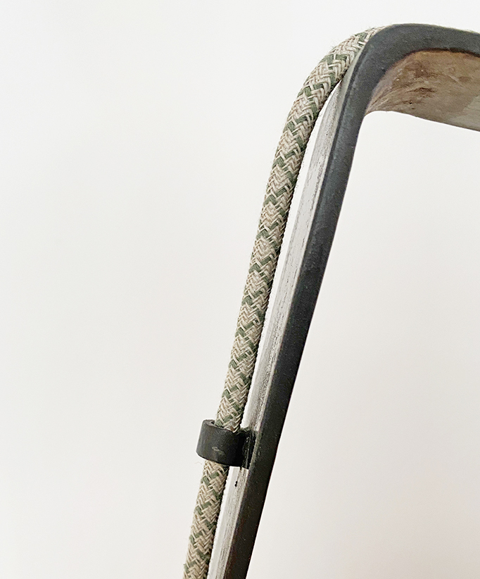 LAMPE AU CARRÉ