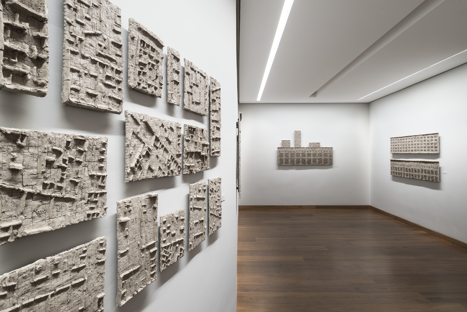 Facades. Triumph Gallery, Moscow, 2013