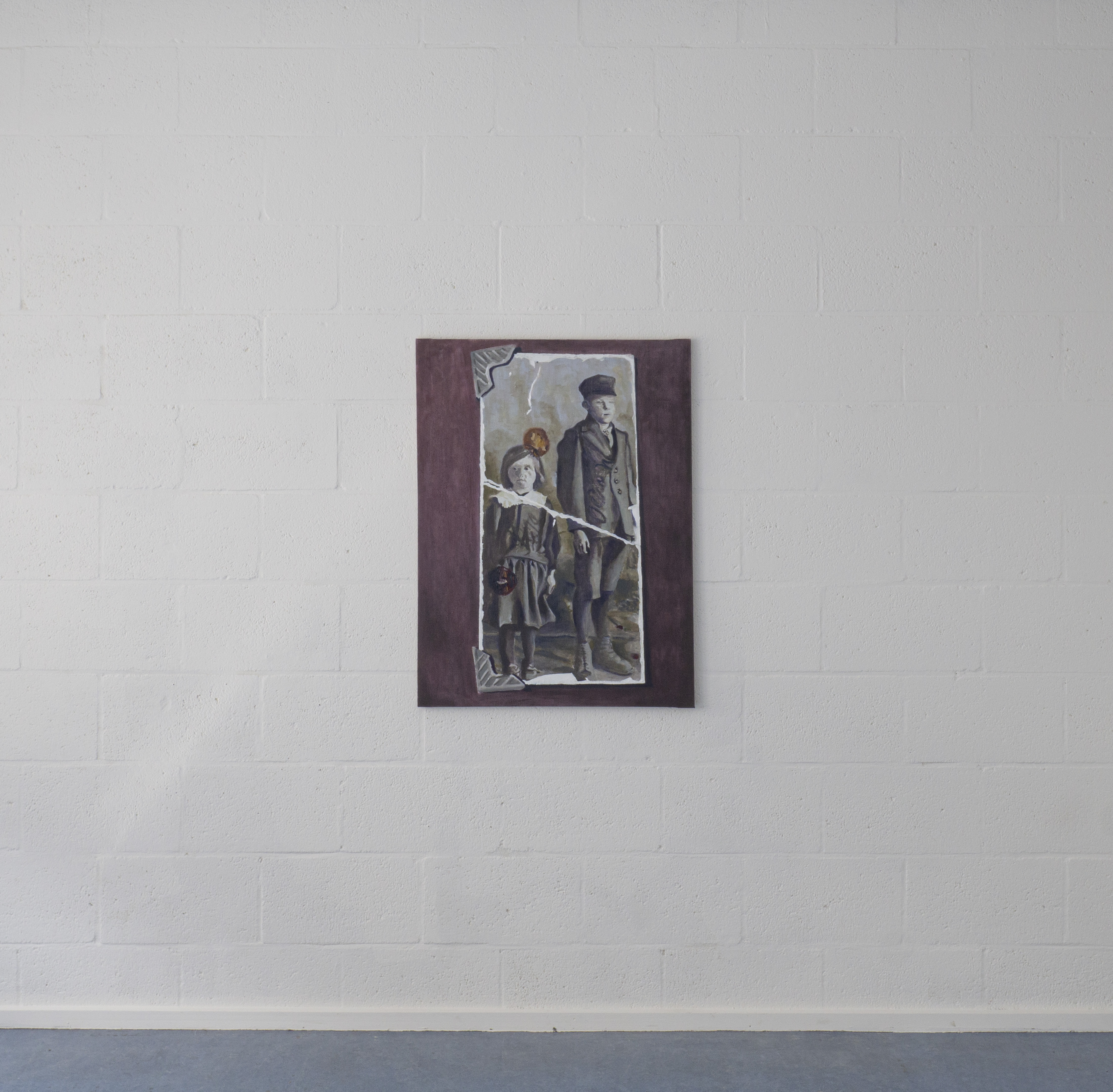 Traces on a printed Photograph, 2023, Oil on Canvas, 100x76cm.