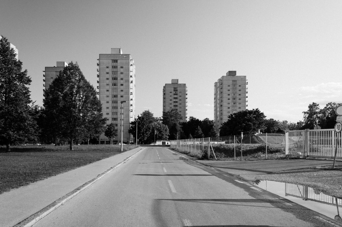 Stolpnice Savsko naselje, Ljubljana / 1962, Ilija Arnautović, Milan Mihelič