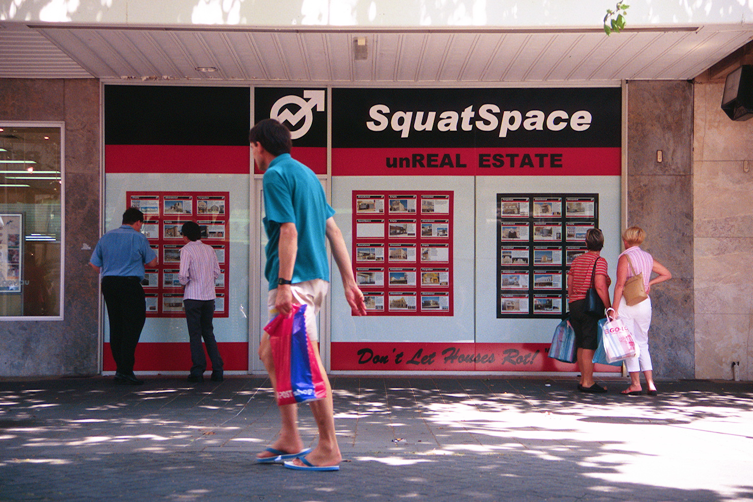 SquatSpace, UnReal Estate, Newcastle, Australia, 2002,