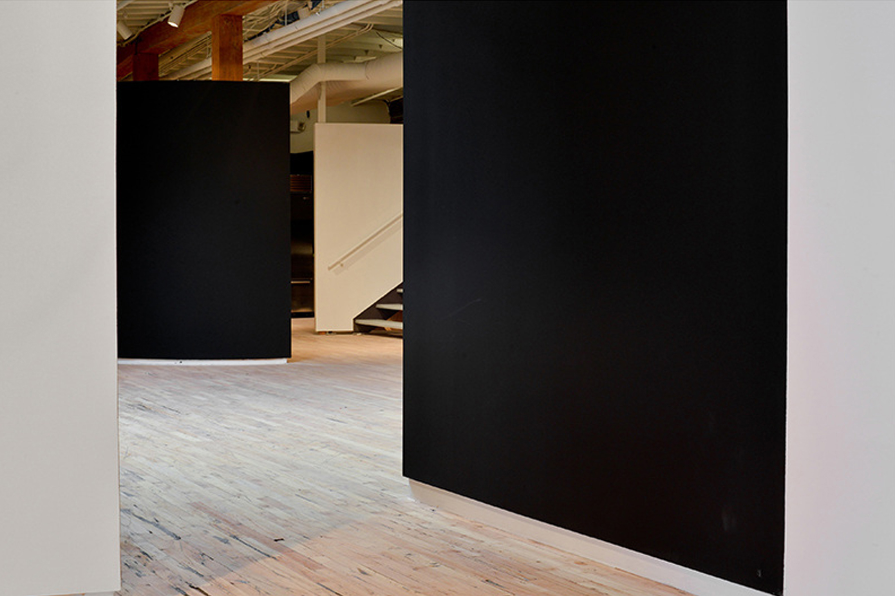 ● View to stair /1st Dibs, Terminal Showroom / Davies Toews Architecture / Role: Project Manager / Brooklyn, NY (2018)