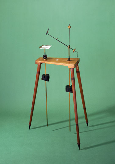 Harmonograph Mechanical Apparatus / Source: sciencemuseum.org.uk