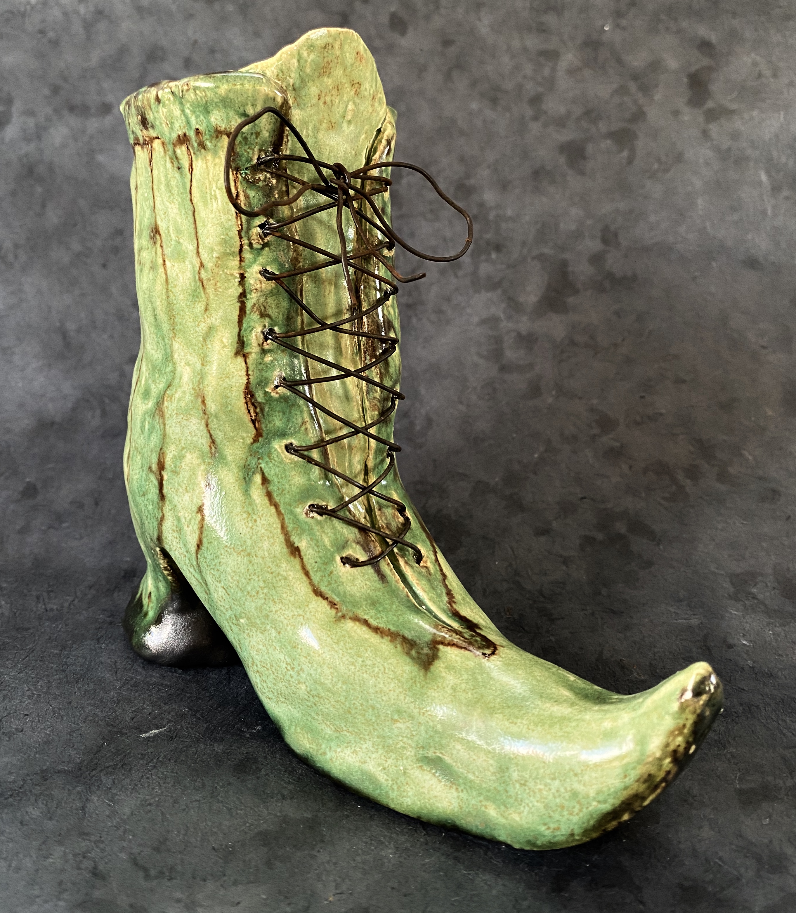 Shoe series → ceramic, steel wire