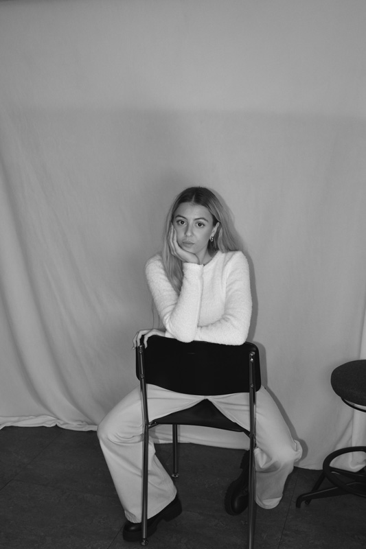 Selin Sarikaya  by Annatina Schlegel