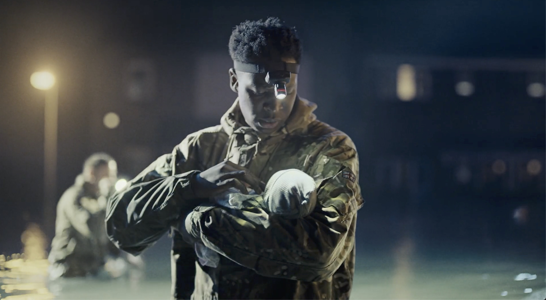 BRITISH ARMY - FLOOD