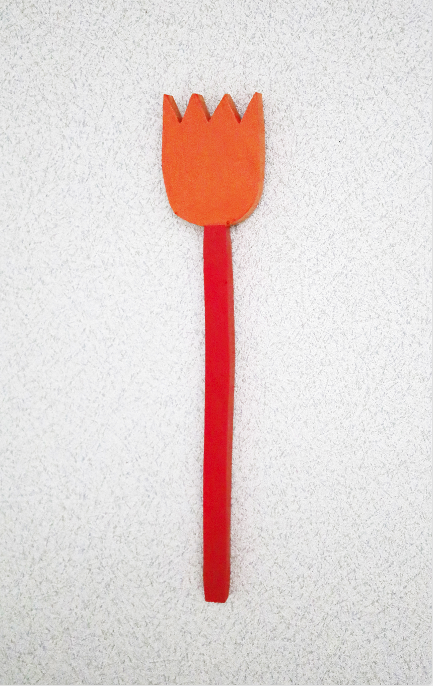 T29 / bois peint, vernis / 38x7,5x2cm / 2025.