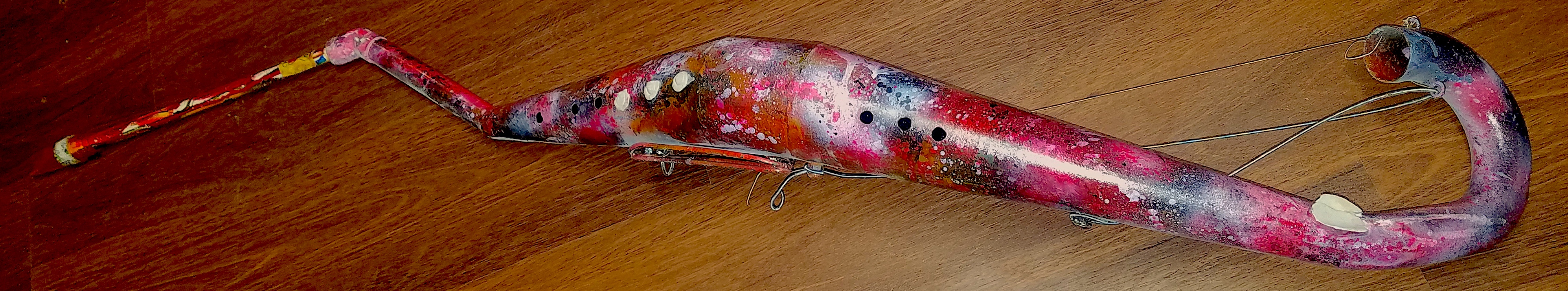 Muffler horn given to me by Jamie Easter, took forever to clean out, was sacred af for the "first blow" : played out finally, best electric with strings circa 2016