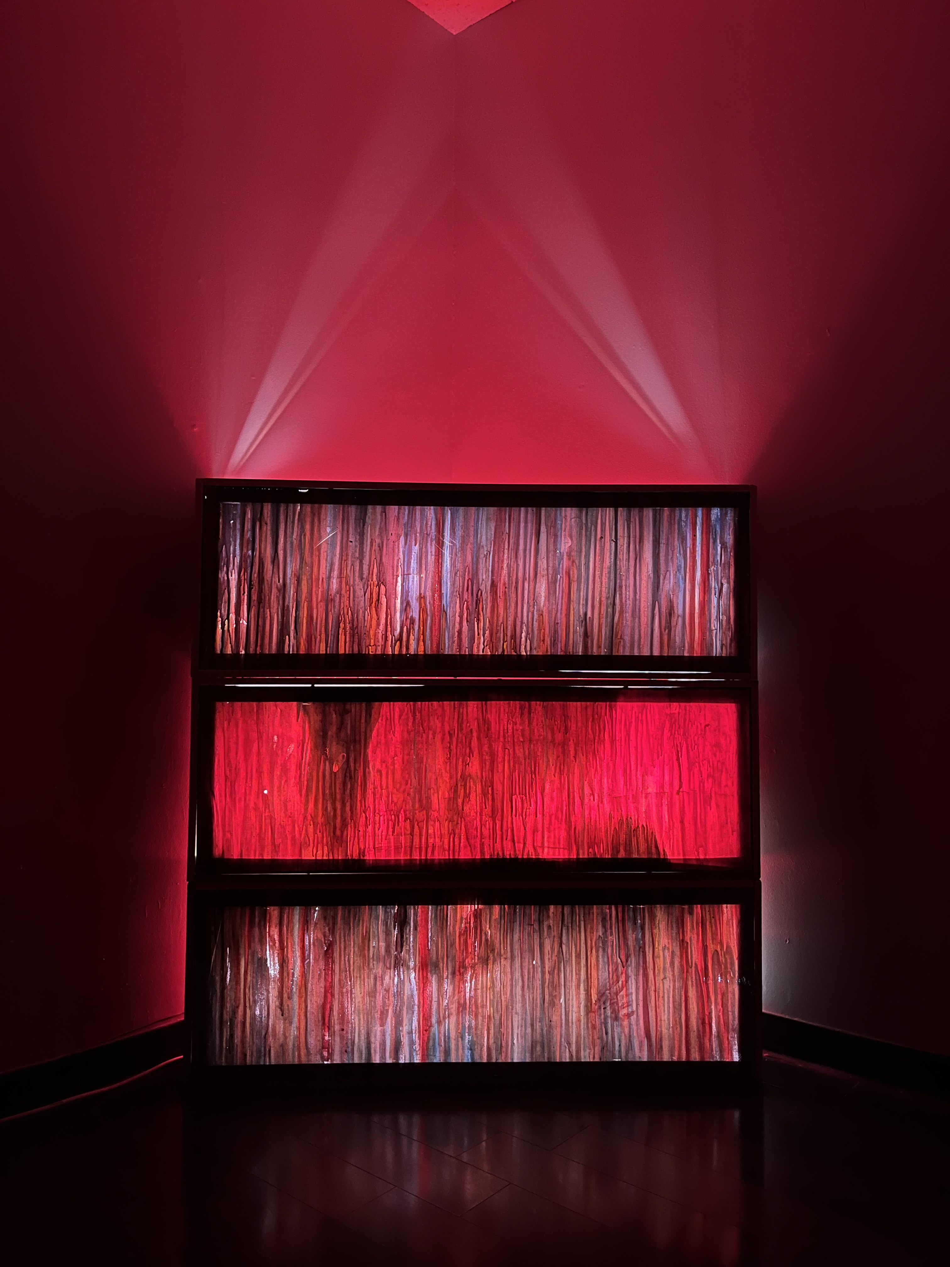 B 001 (Triple Stack) 8"x48"x48"