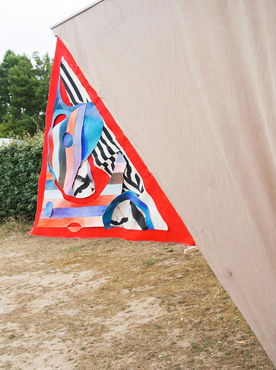 Feast of Fools / Carnival, acrylic, 2018, 80 x 80 x 100 cm, acrylic, thread, letraset on canvas