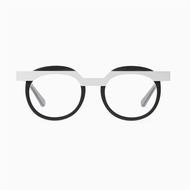 ︎︎︎PRIS silver/black