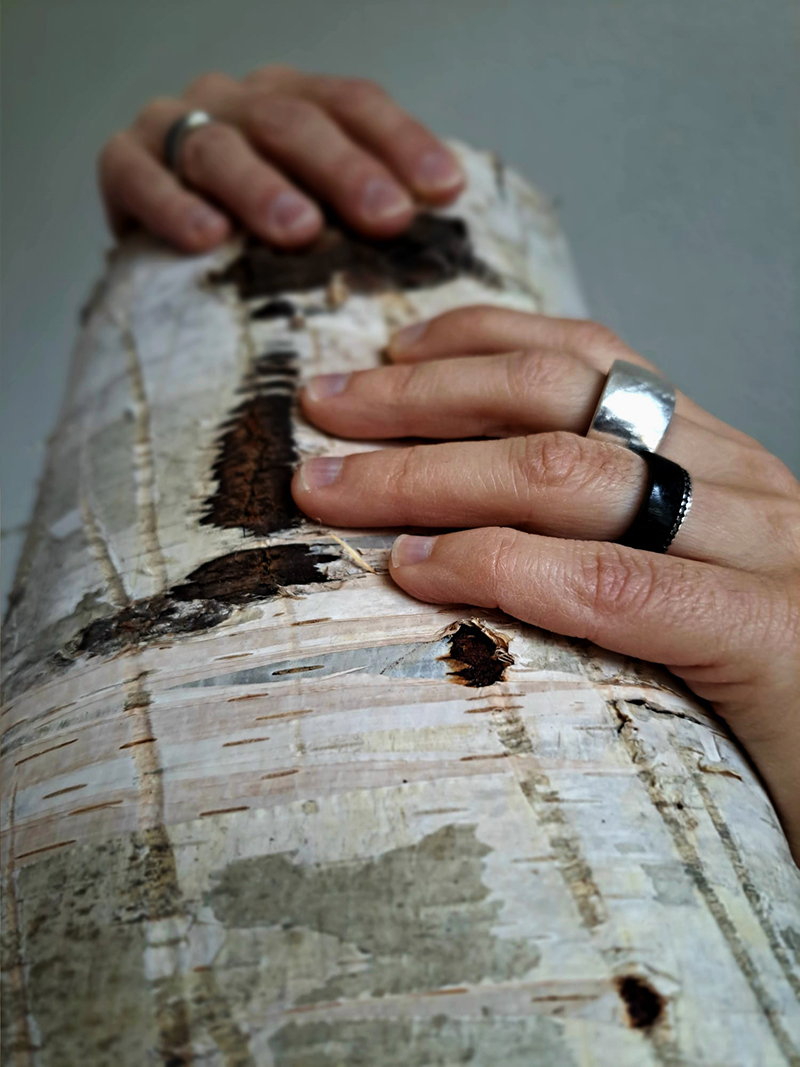 Ihre H&auml;nde: Werkzeug, Ausdruck und Identit&auml;t. Ob Holz oder Metall, sie sind unentbehrlich.