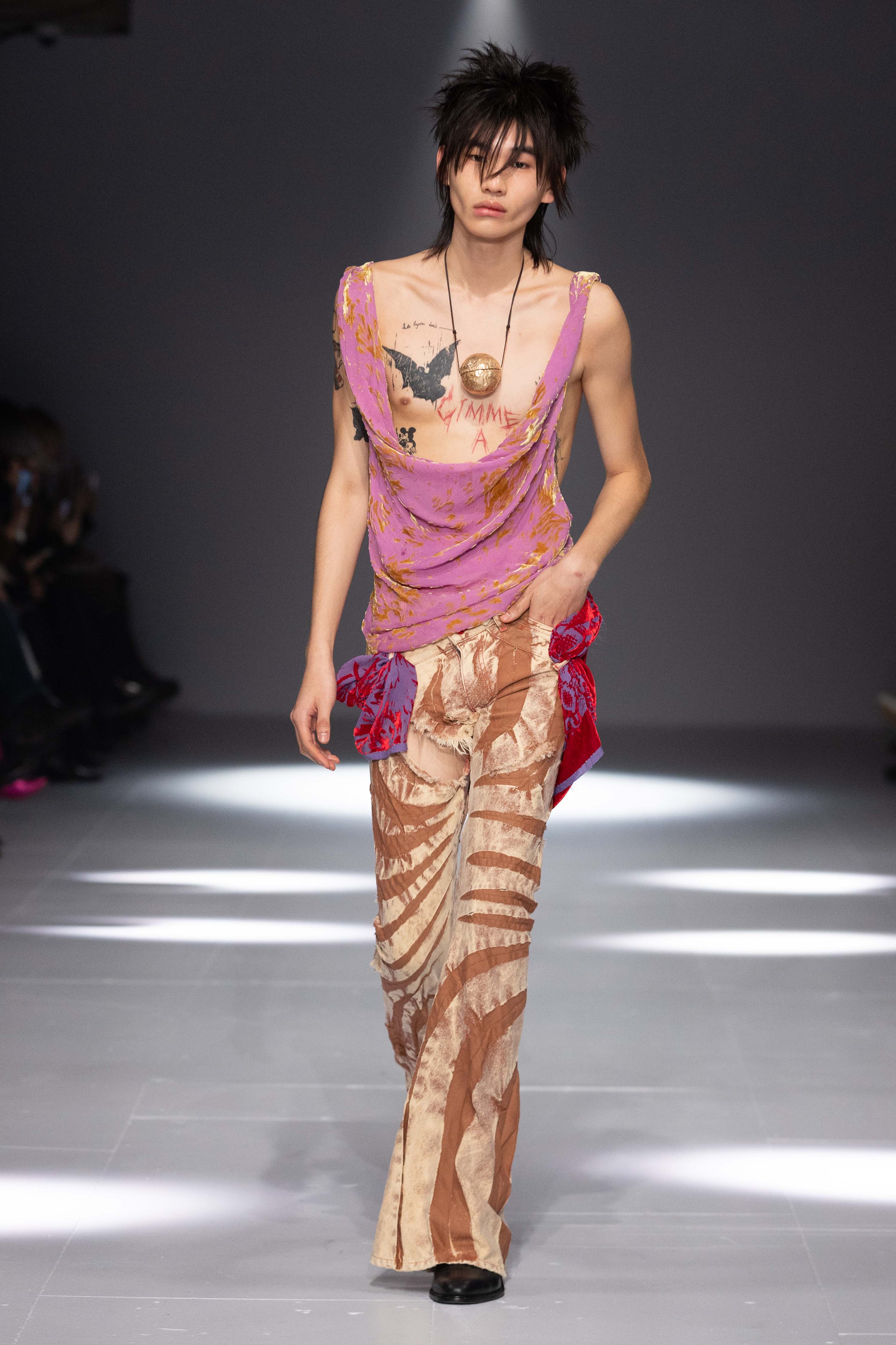 【関税込み】Masha Popova レギンス MASHA POPOVA 2024AW COLLECTION │ QUI - Fashion & Culture media