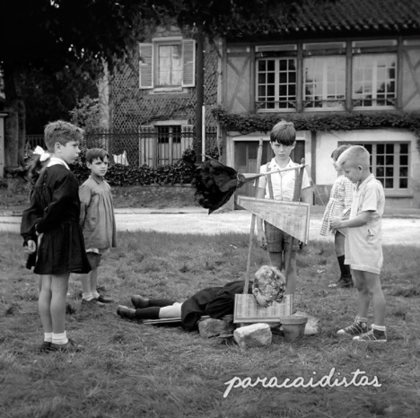 PARACAIDISTAS | EL FIN DE LA INOCENCIA