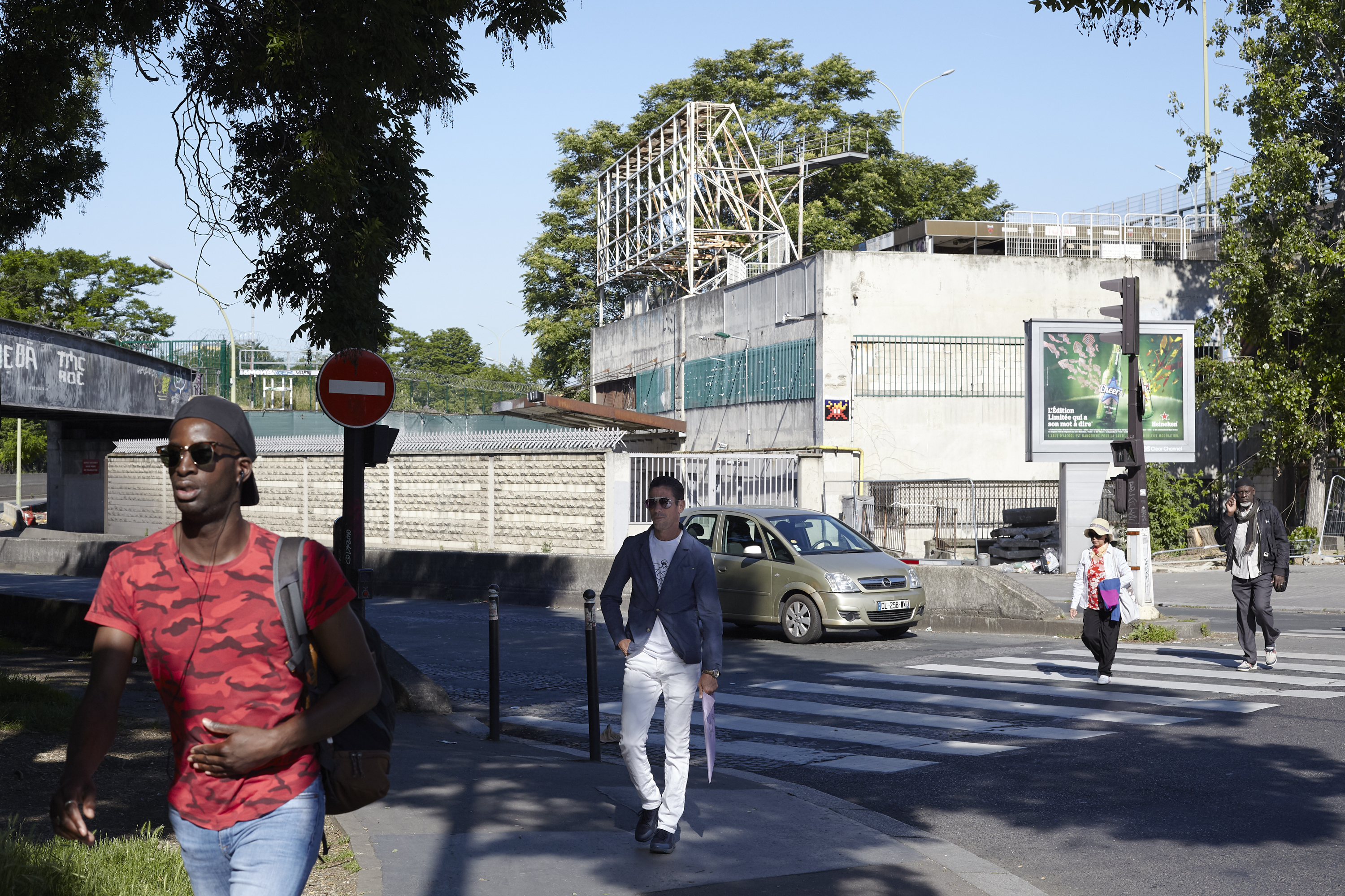 julien crégut - Place Auguste Baron - 75019 / Tentative d’épuisement d’un espace - ©juliencregut
