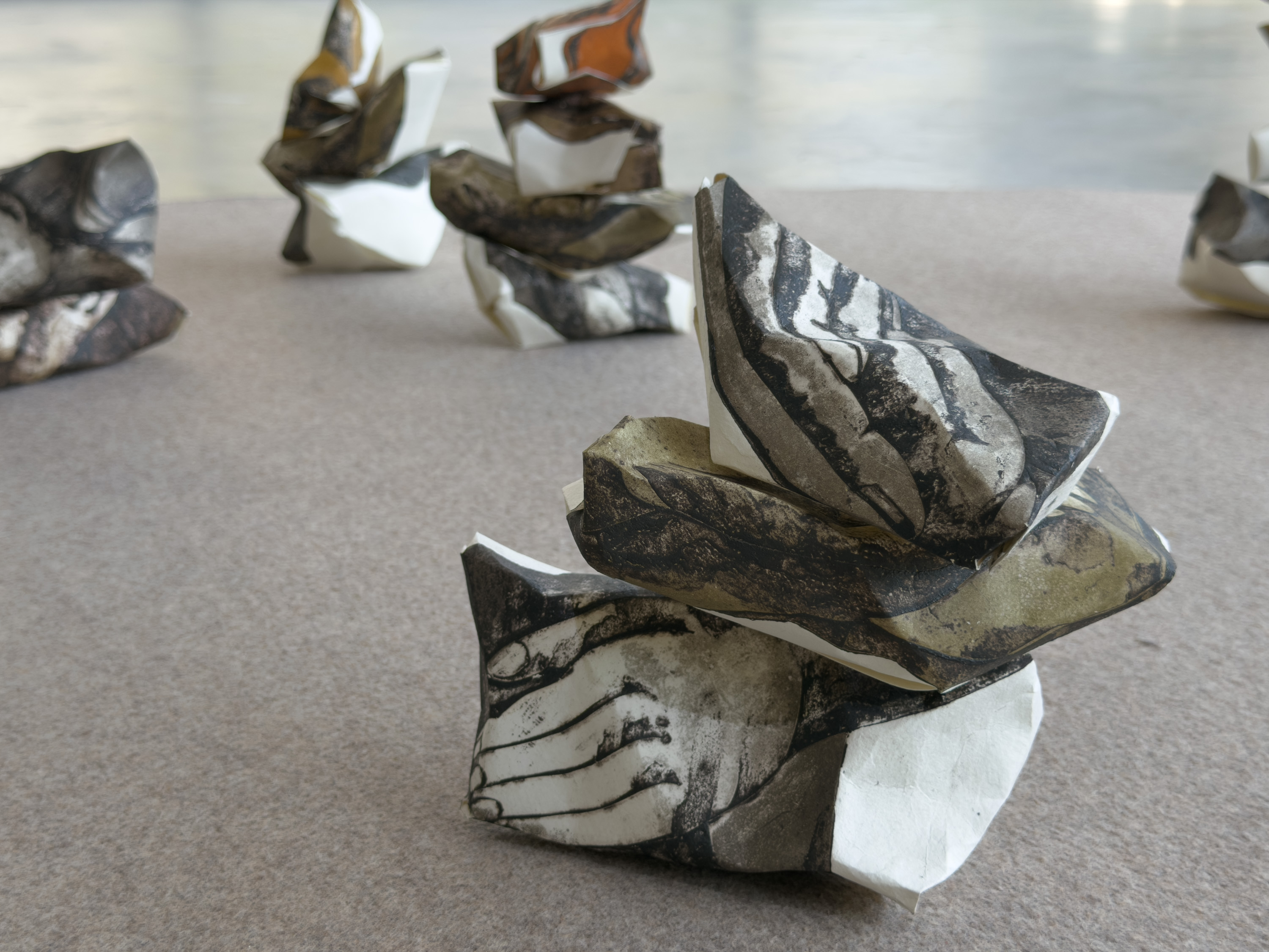 手語石頭 Sign-Language Stones