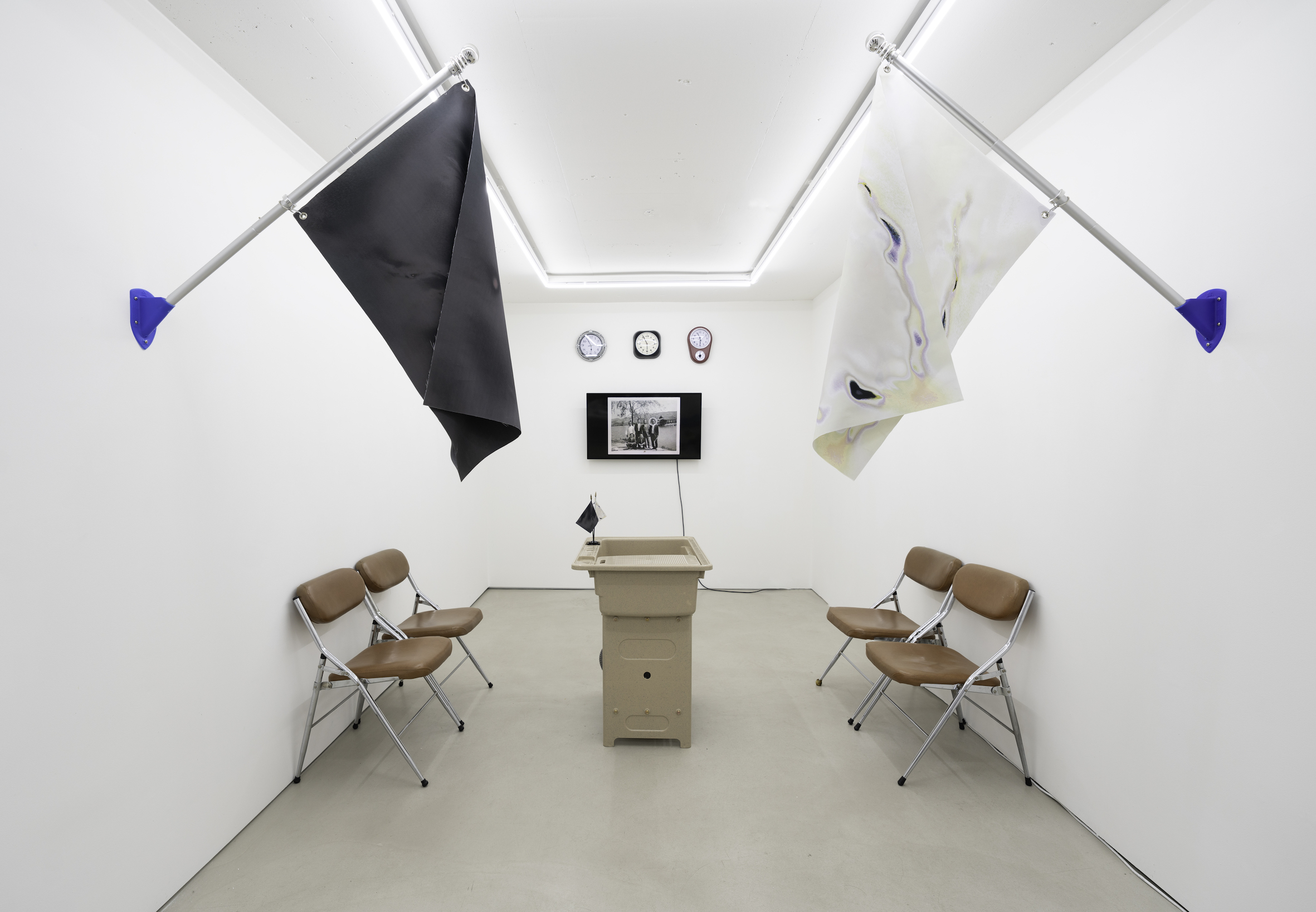 Installation view, Leebinsoyeon: Nothing(0) Department, 2025. sangheeut, Seoul.
