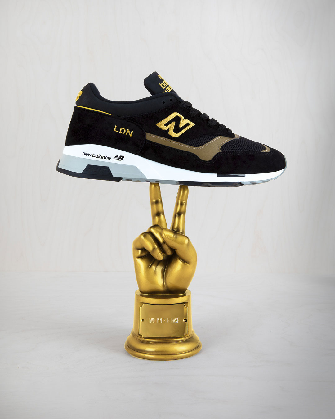 New balance pub on sale