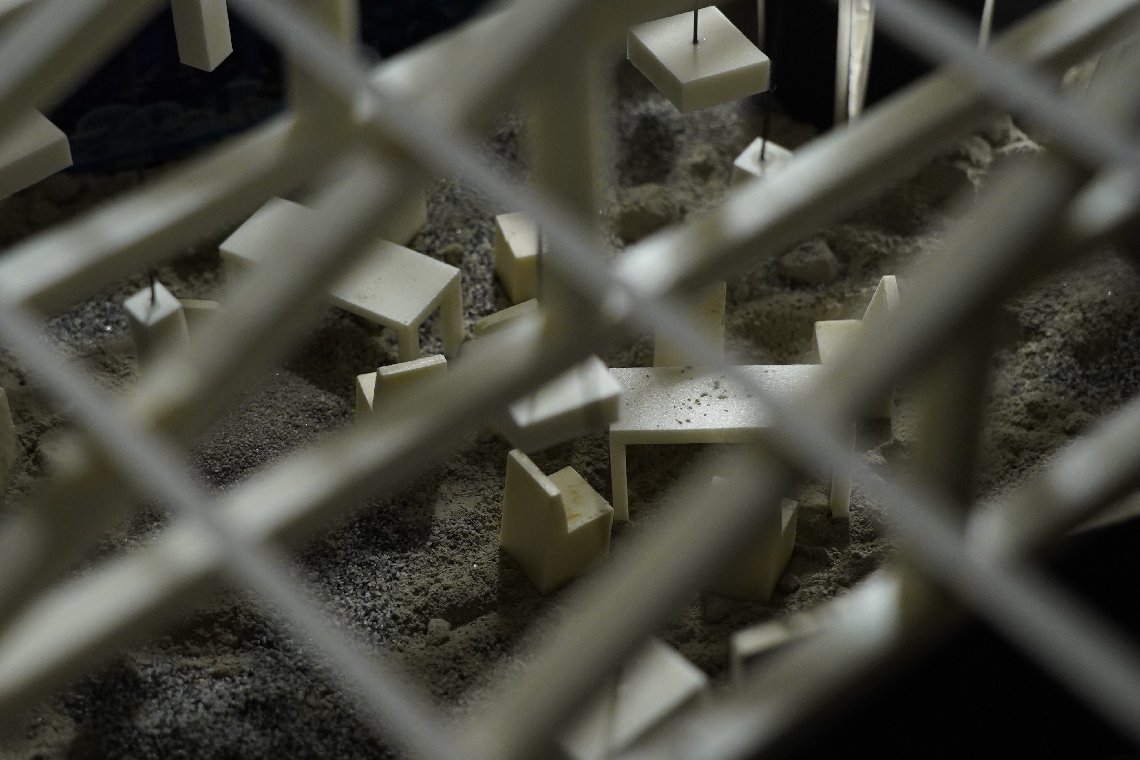 The model, the experiment, and the simulation