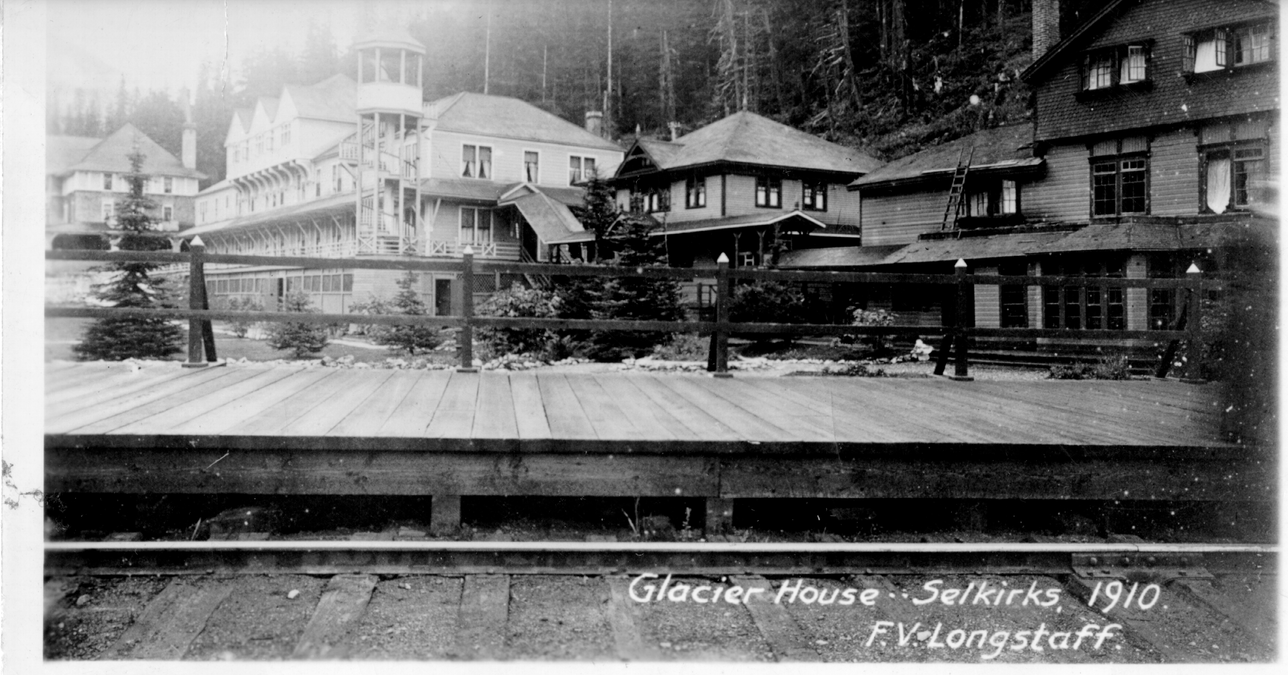 Glacier_Townsite_1910.jpg