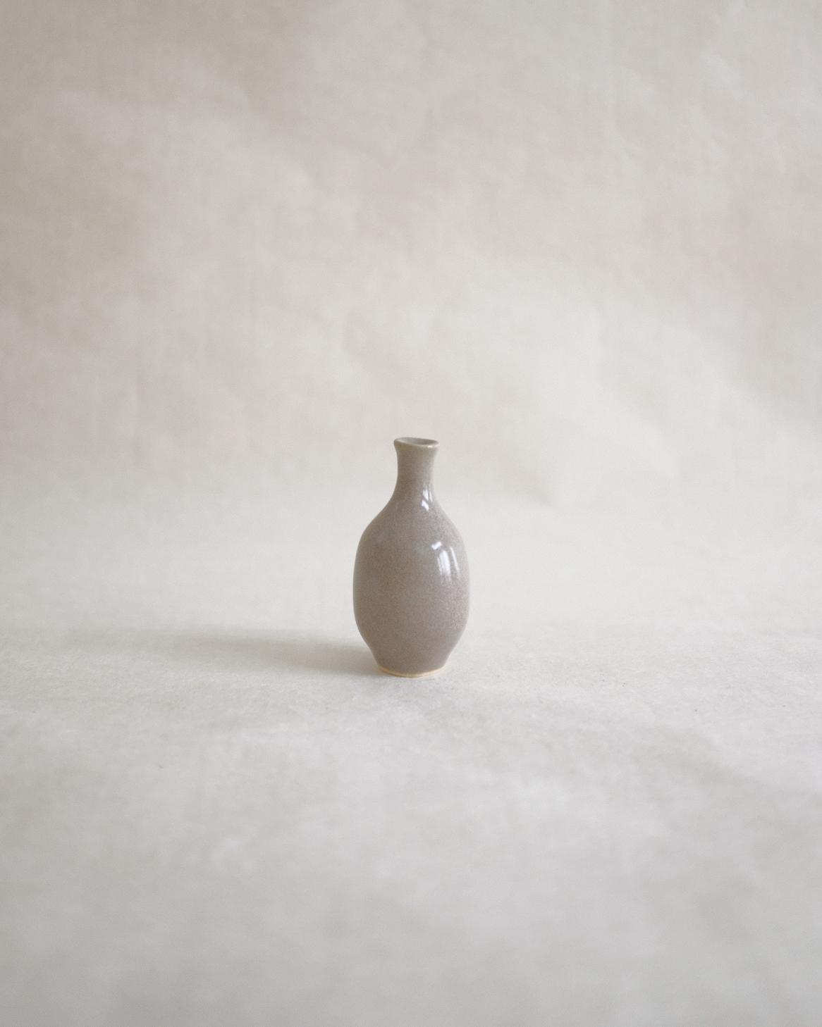 Sage Vase4 x 4 x 8 cmsold out