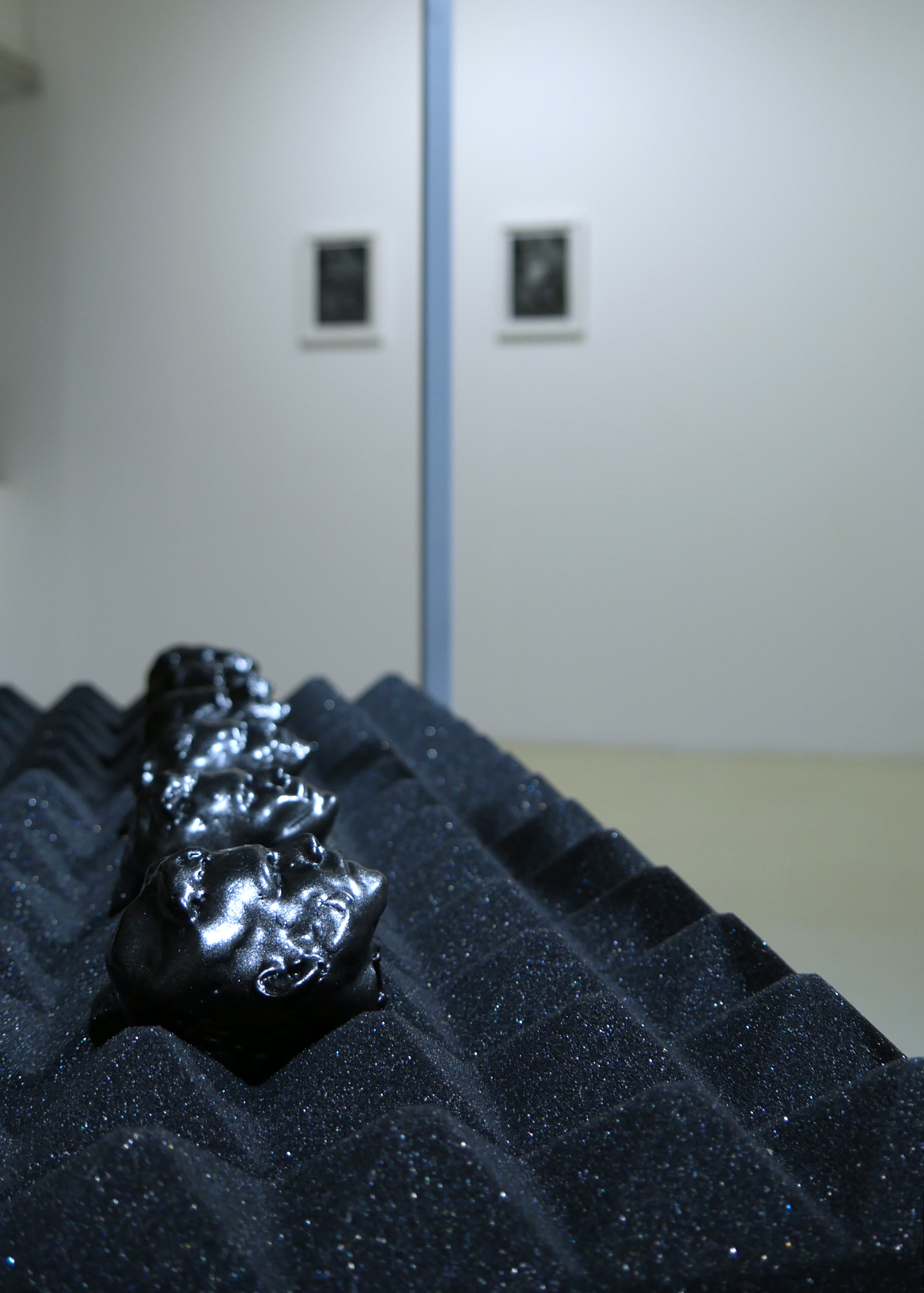  Make your life noisier (2018), 3D printed bronze, paraffin, acoustic foam, inox stand, 120x70x35cm 