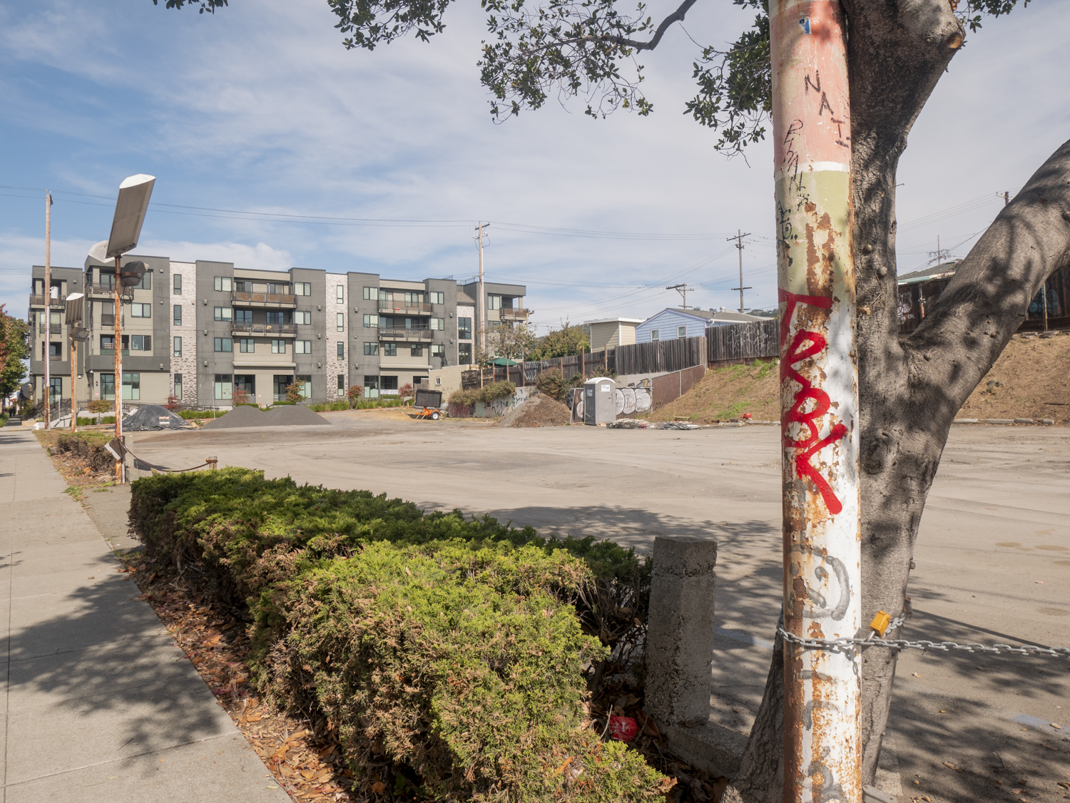 1098 San Pablo Avenue, El Cerrito