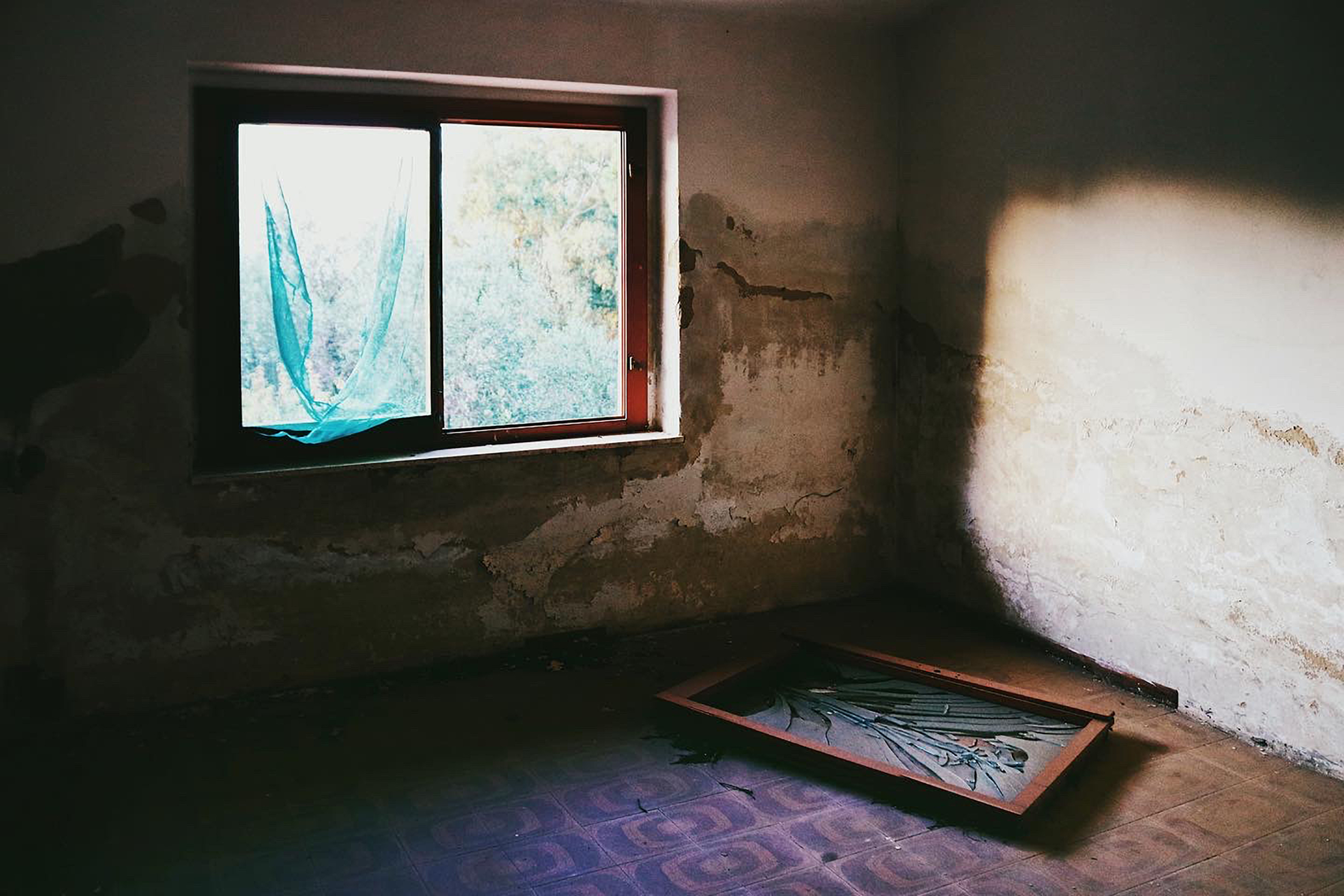 STORY OF A GHOST ISLAND