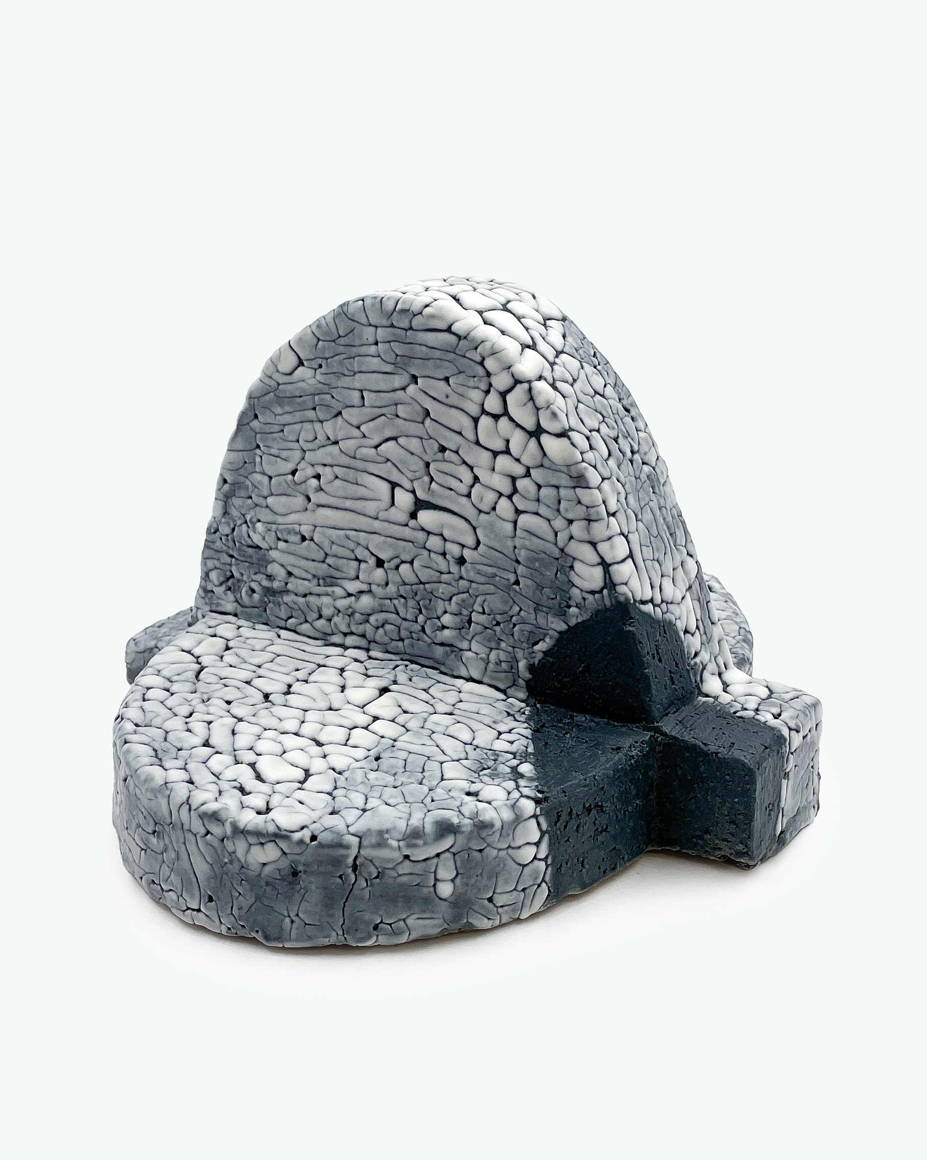 Opaque Mass (White Over Black), 2023