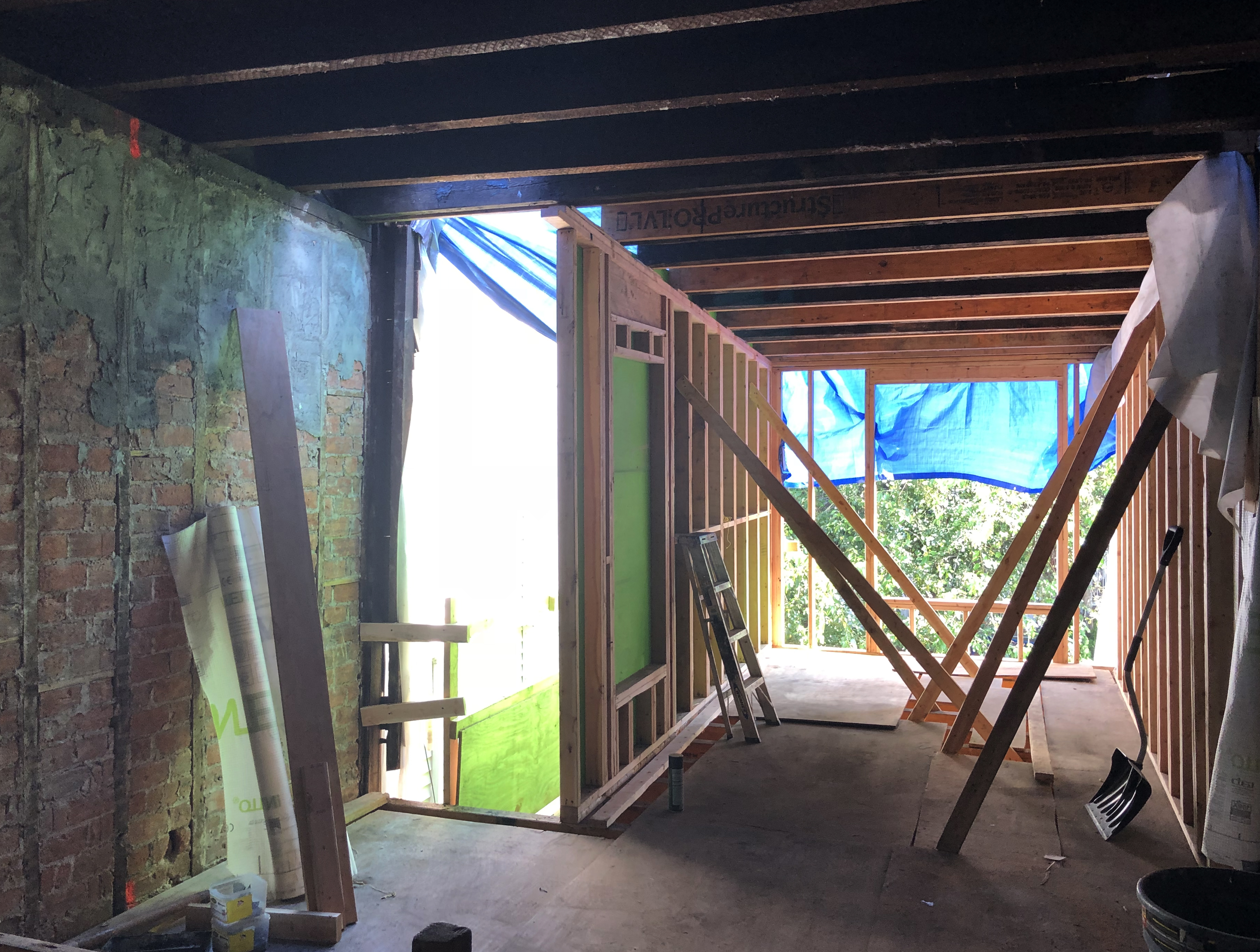 Construction Photo 2/3