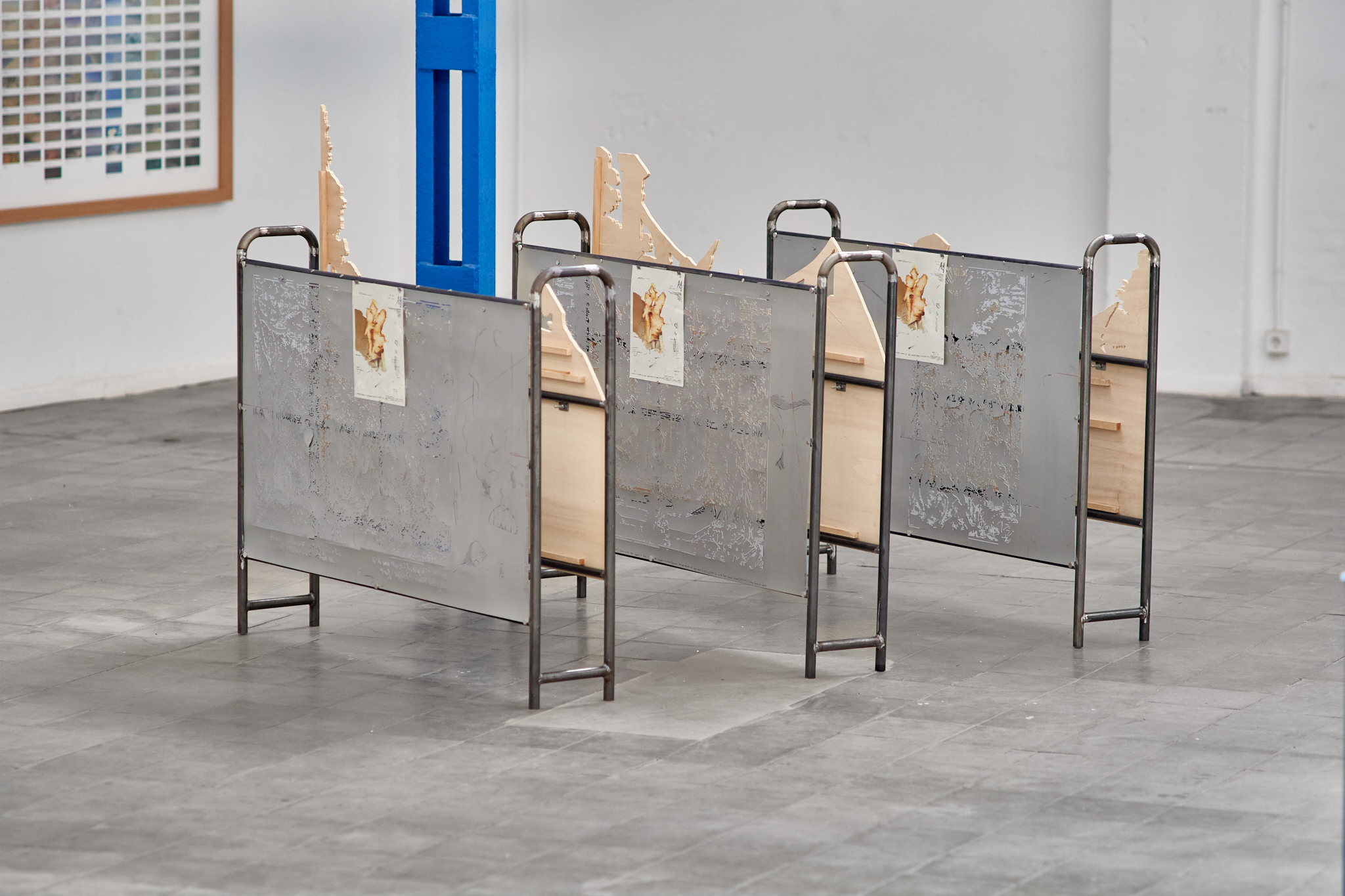 Sin título (De NN1.0624 y NN2.0624), 2024. Políptico de óleo y grafito sobre paple sintético Frisk Yupo 155 gr.