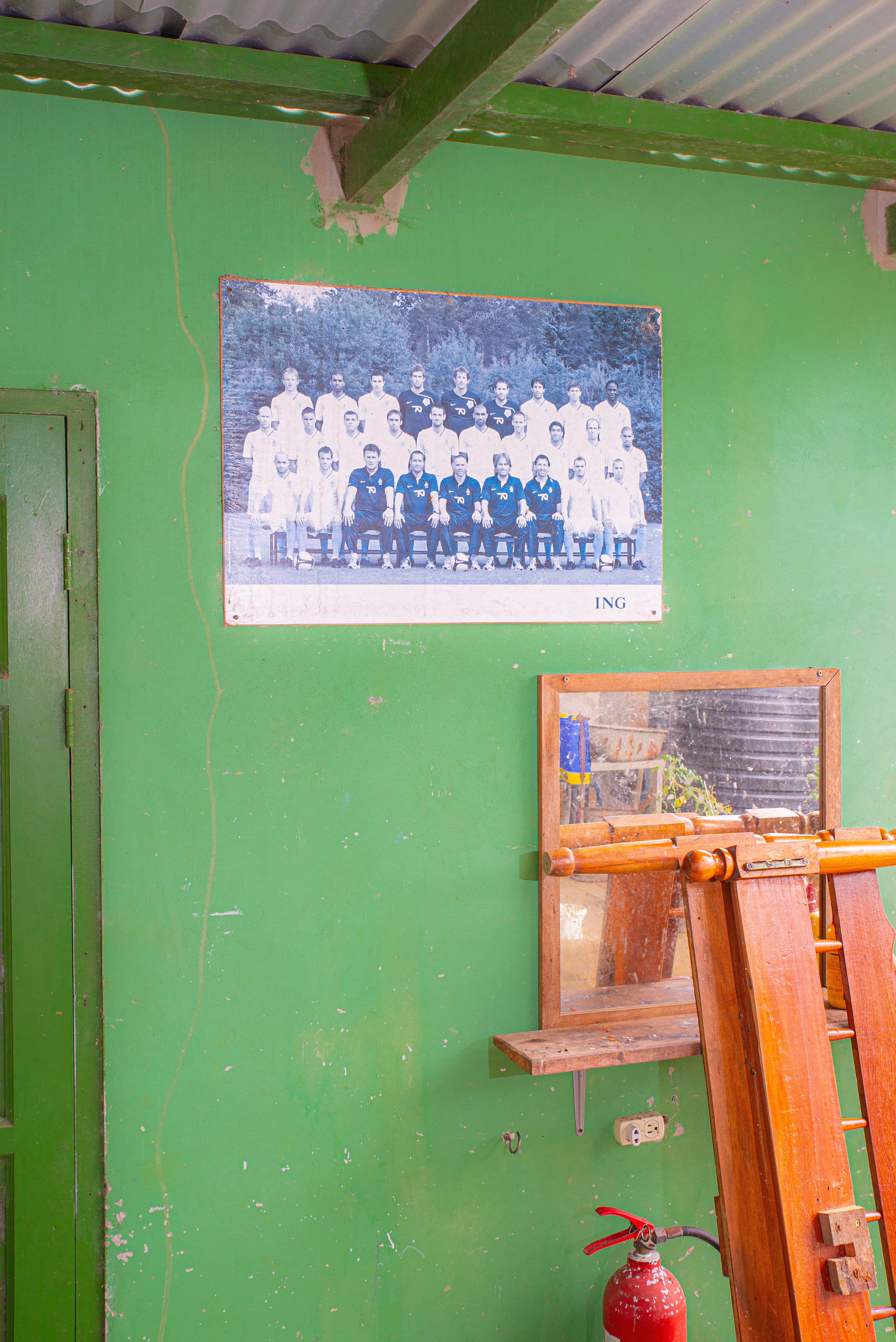 Poster of the Dutch national football team at the children’s home