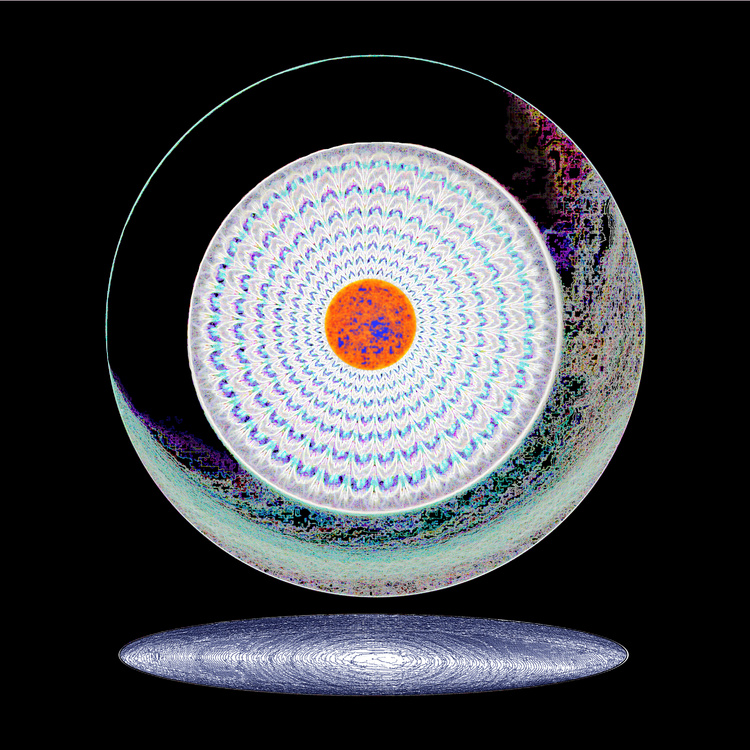 GRAND DESSIN CERCLES COLORÉS et DIGITAL ŒIL OBLO IRISÉ – 2024. 100 x 100 cm. Collage technique mixte entre dessin crayons de couleur au compas et dessin digital. Différentes possibilités de couleur et taille