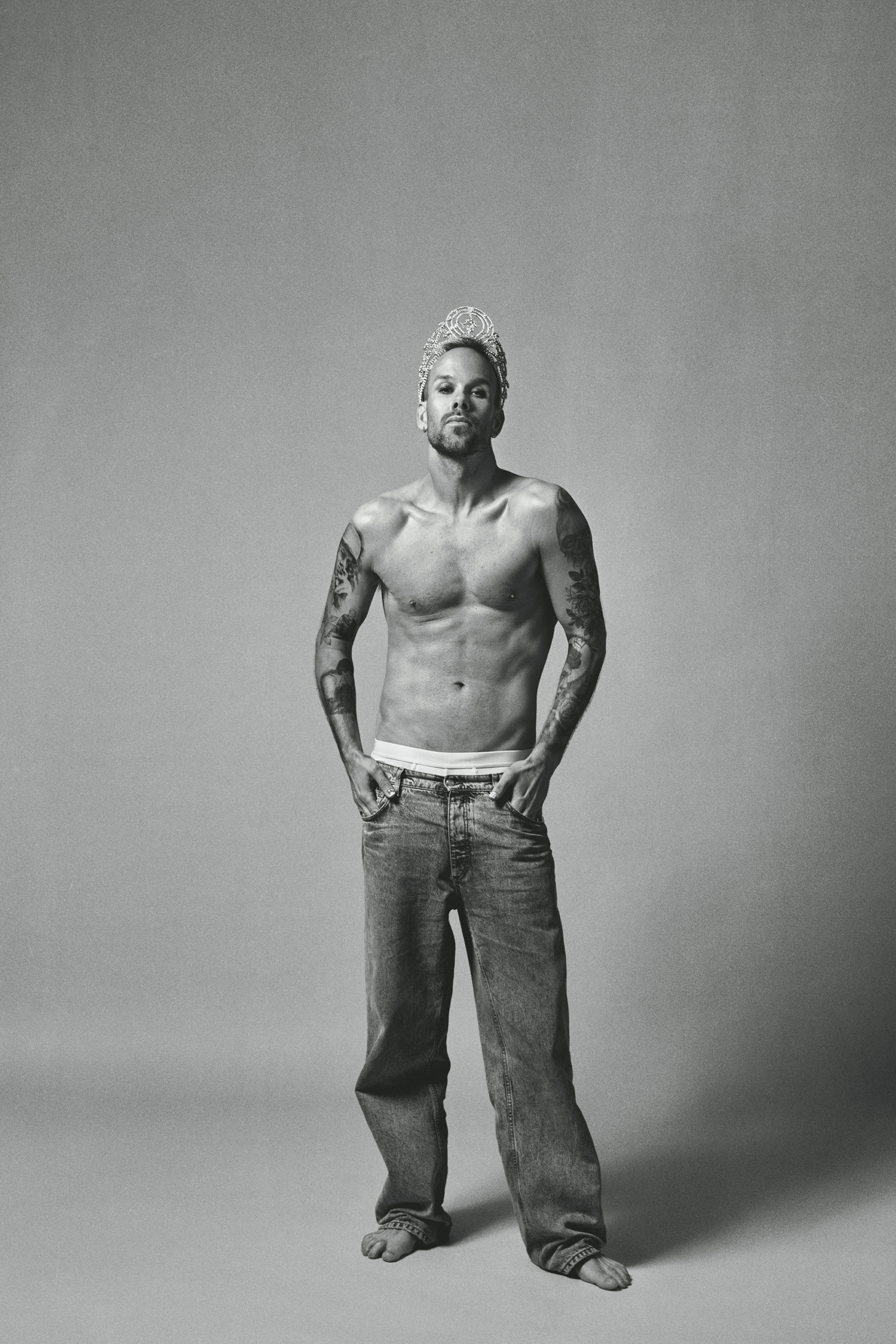 IDA BJØRVIK • MR HELL