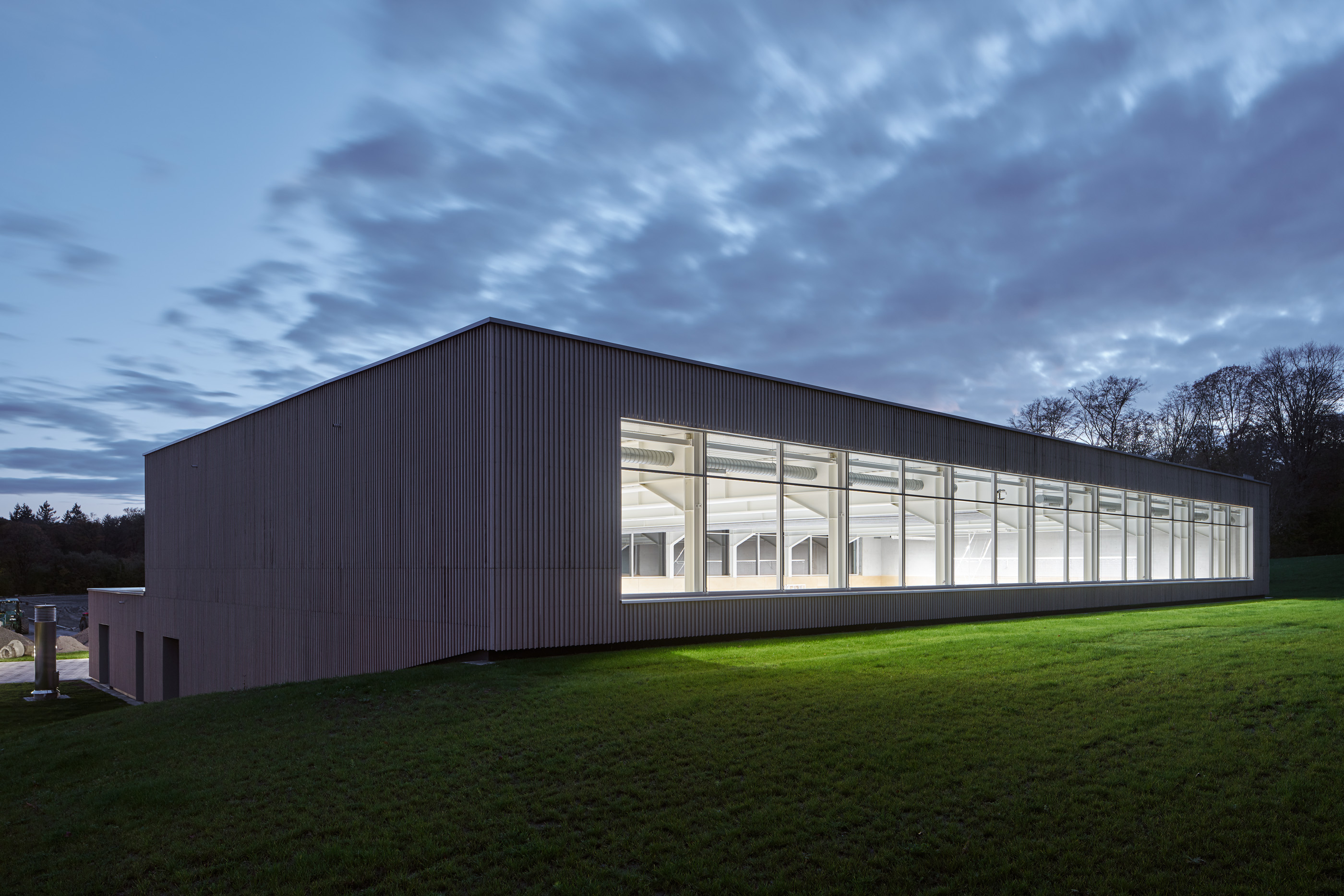 Sporthalle General Dr. Speidel Kaserne, Bruchsal. Kunde: Staatl. Hochbauamt Karlsruhe.