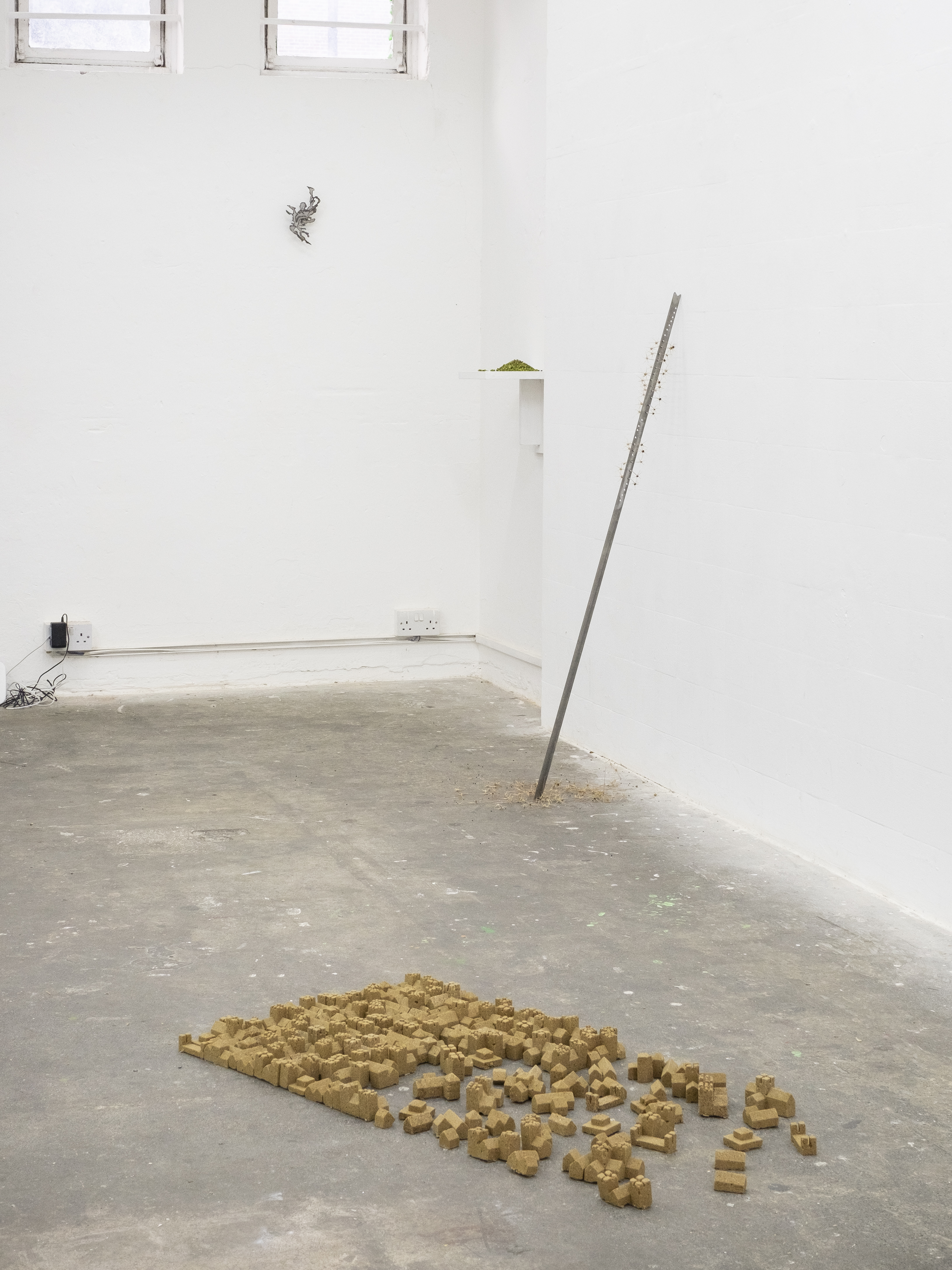 Installation view. Jasmine Pajdak [photo credit: Filet Space]