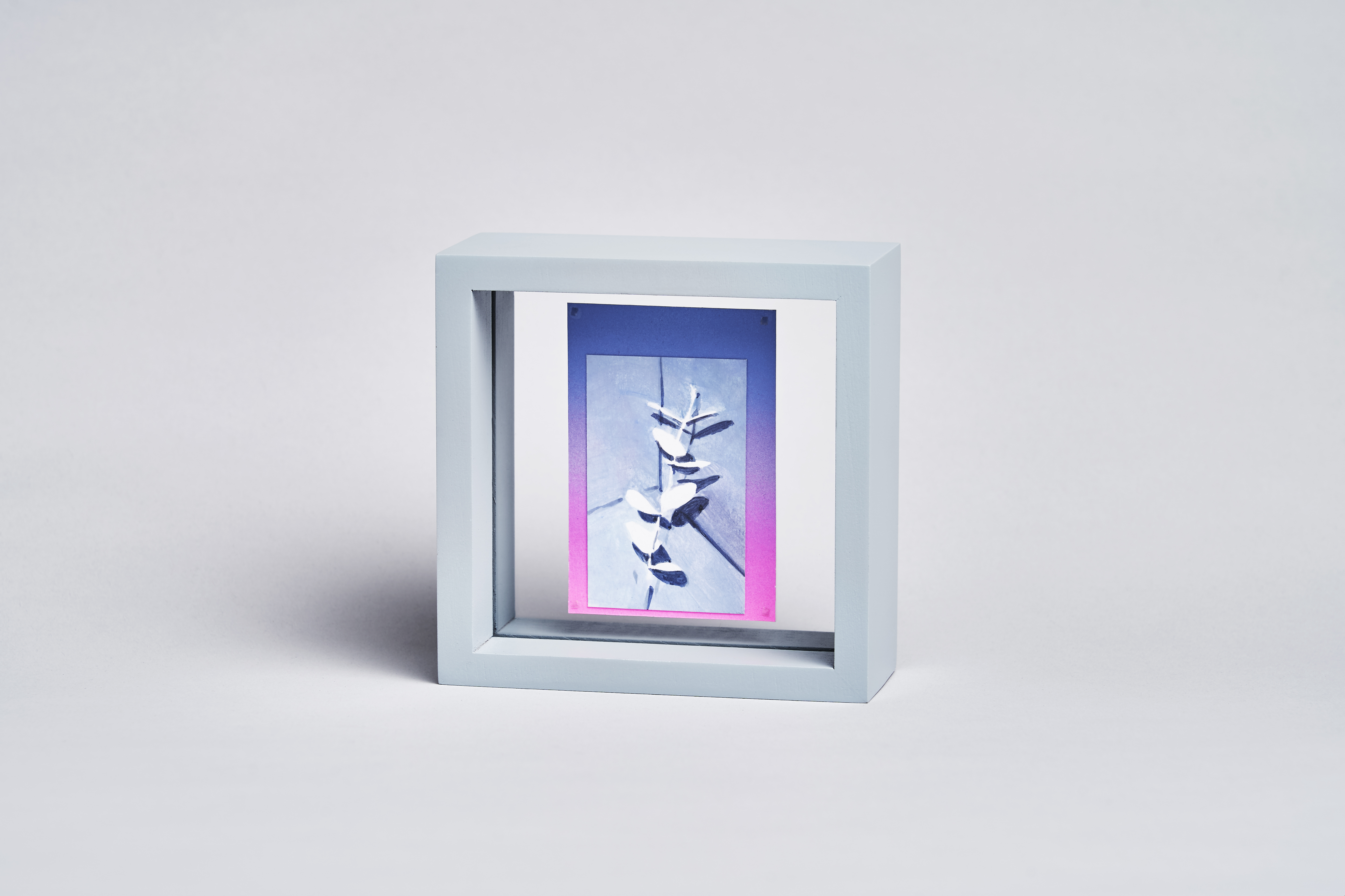 Box6, acrylic on paper, acrylic panel, wood frame, 11x11x4.5cm