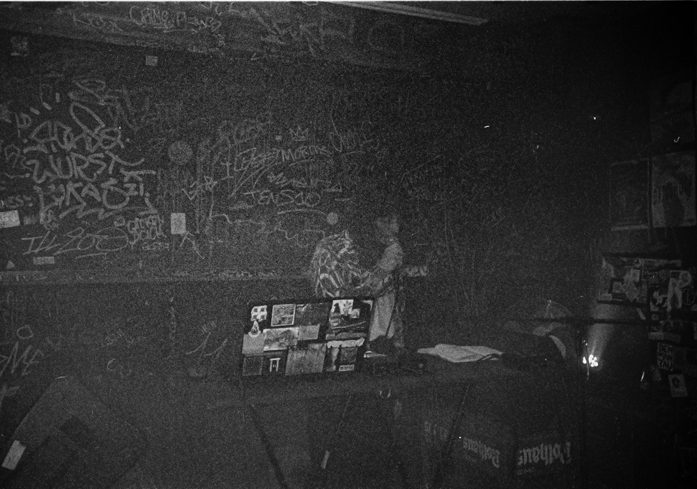 bryozone, Fundraising Event @Acephale Cologne, October 2022, Foto: Yonca Yildirim