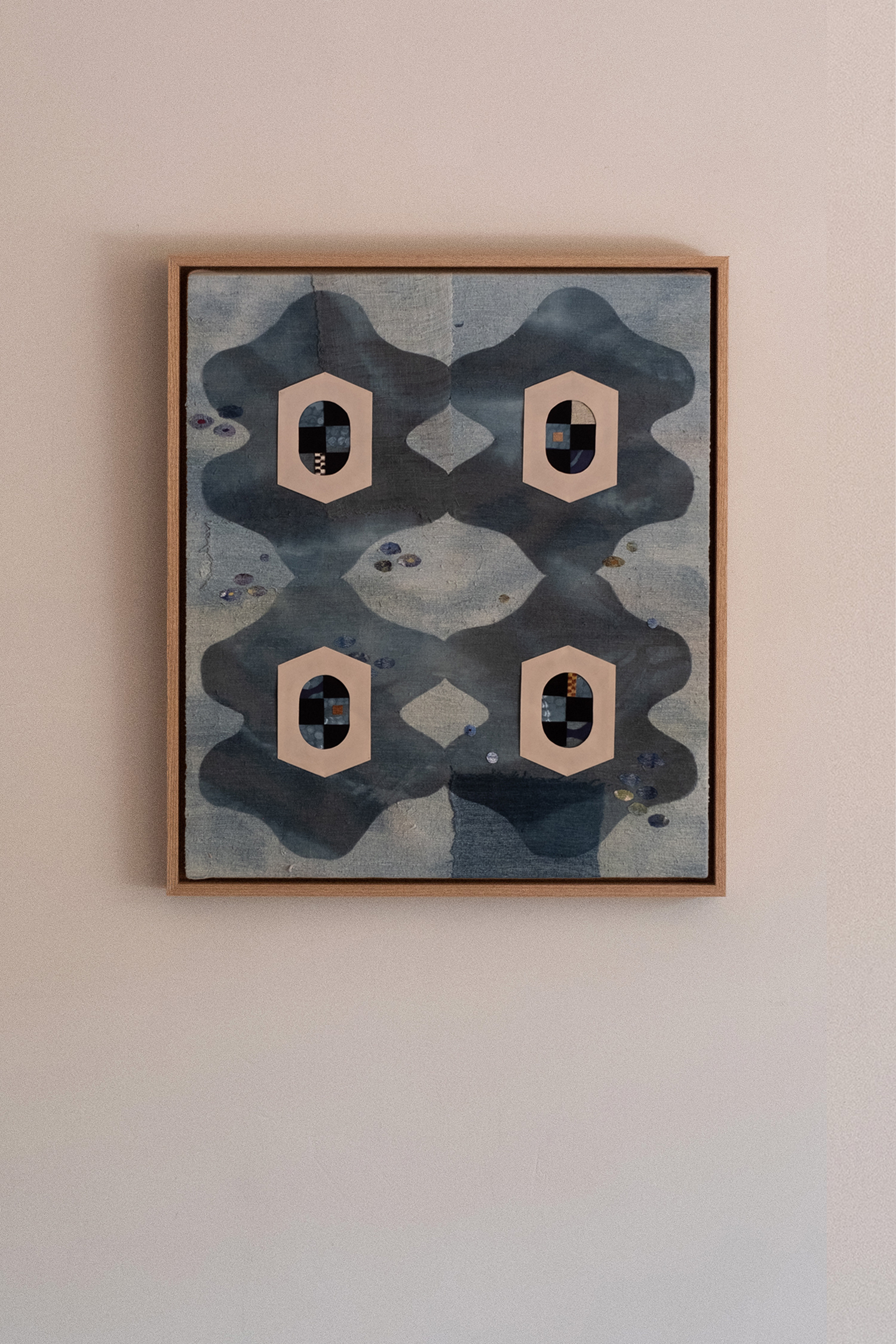 Four Flowers (Blue)  ———