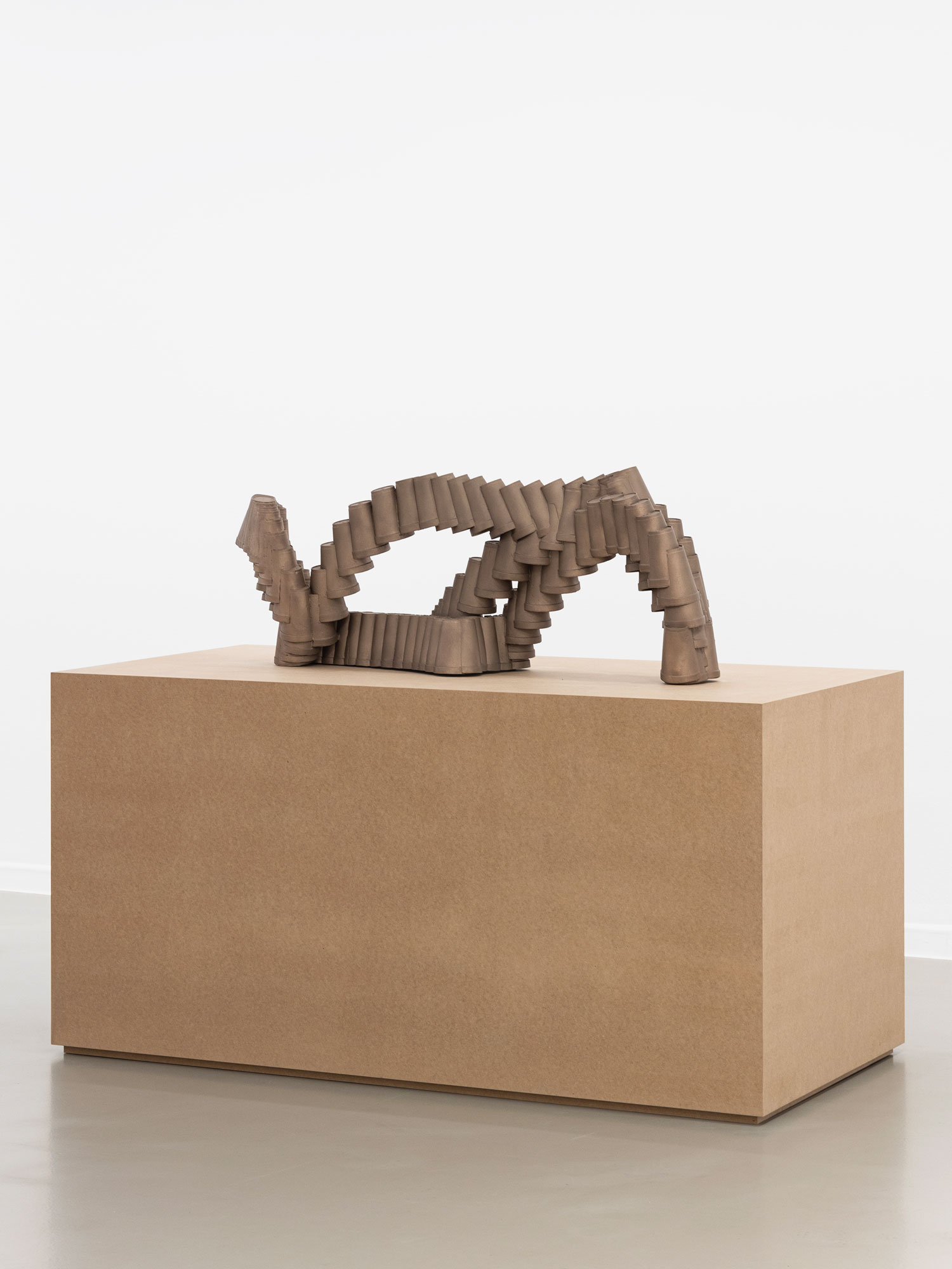 Untitled (Tracking Astray) #2, 2023Bronze115 x 30 x 45 cm.Photo: La Casa Encendida / Galerna , 2023
