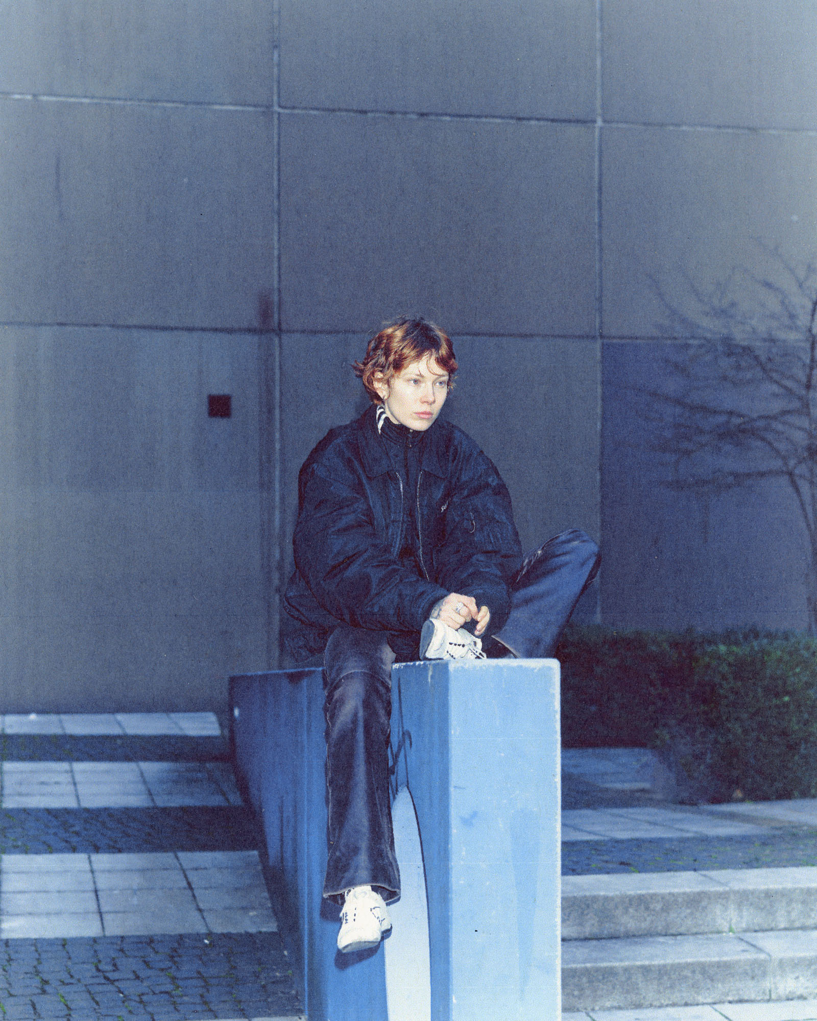 2/10 Vera Kamea, Designer