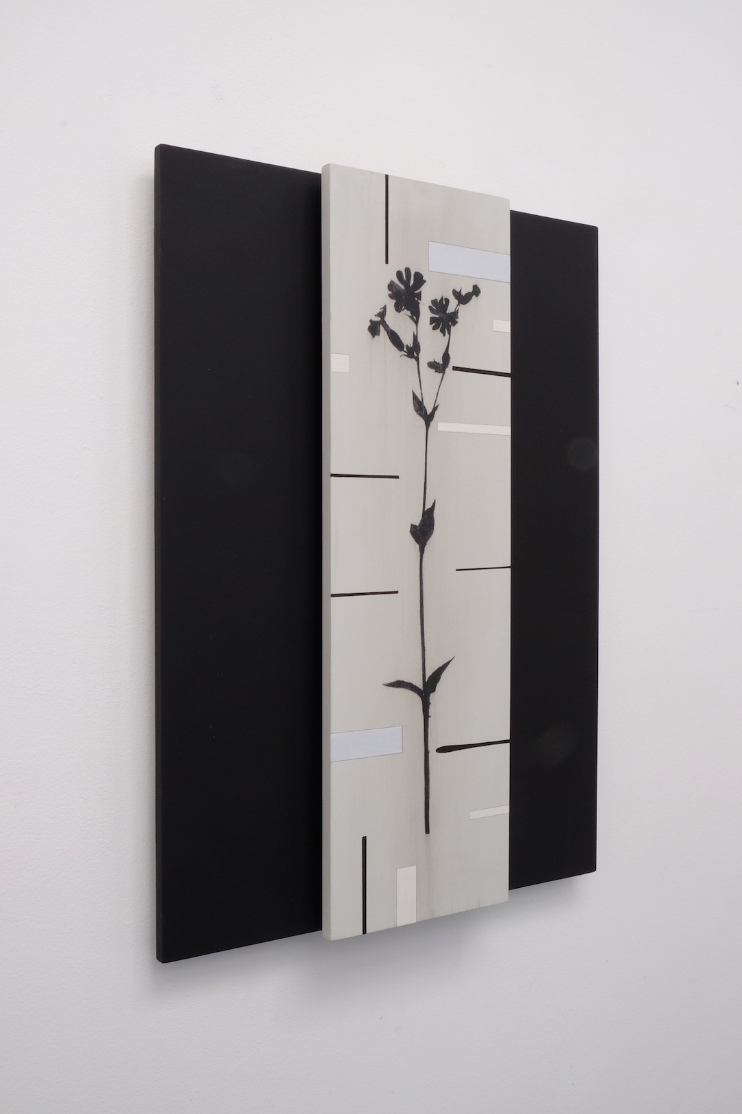 Untitled 2018, acrylic and pencil on panel, 55 x 40 cm