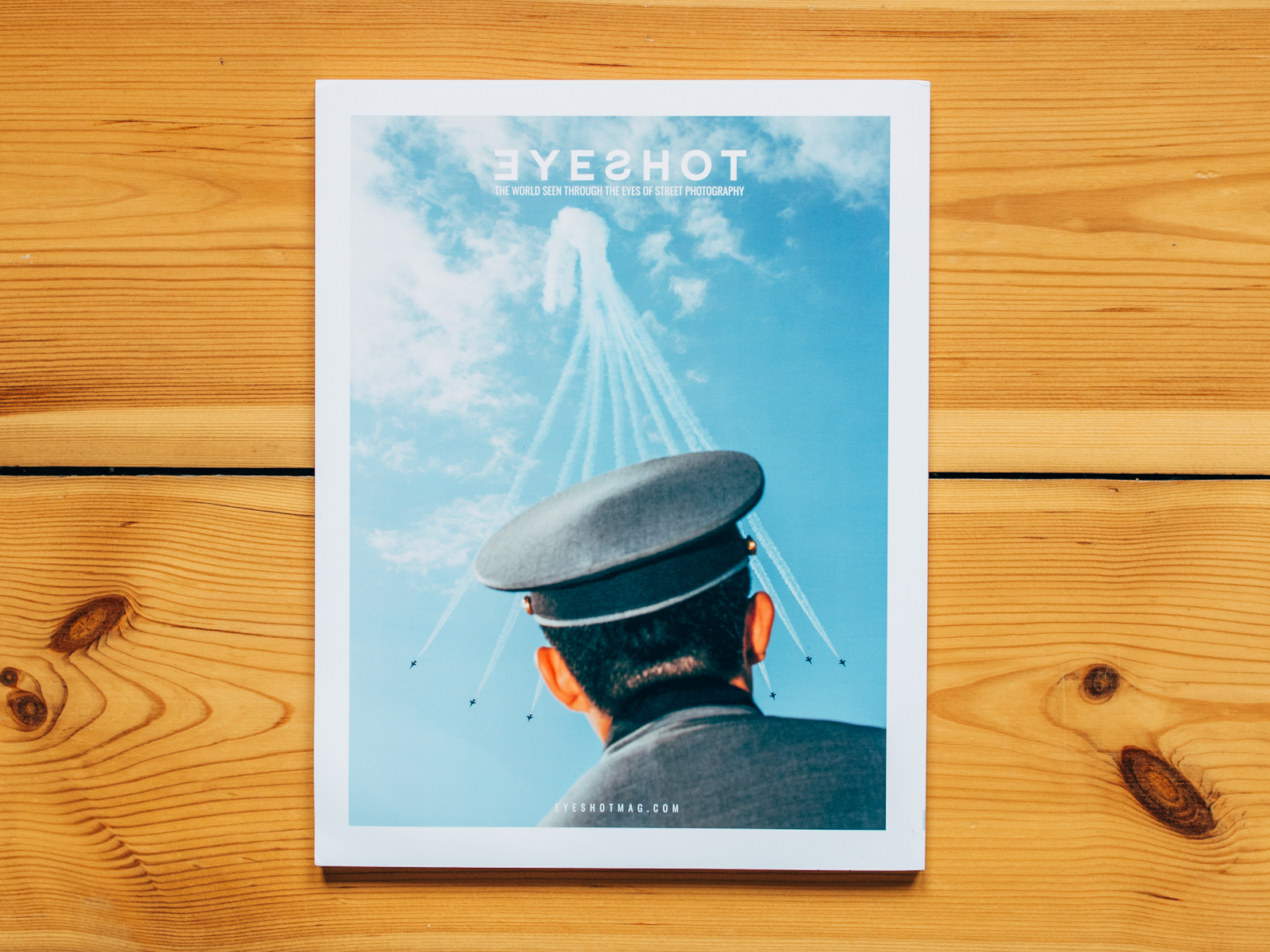EYESHOT Magazine / Flash issue, "Nothing Personal" picture on the back cover / Spring 2019