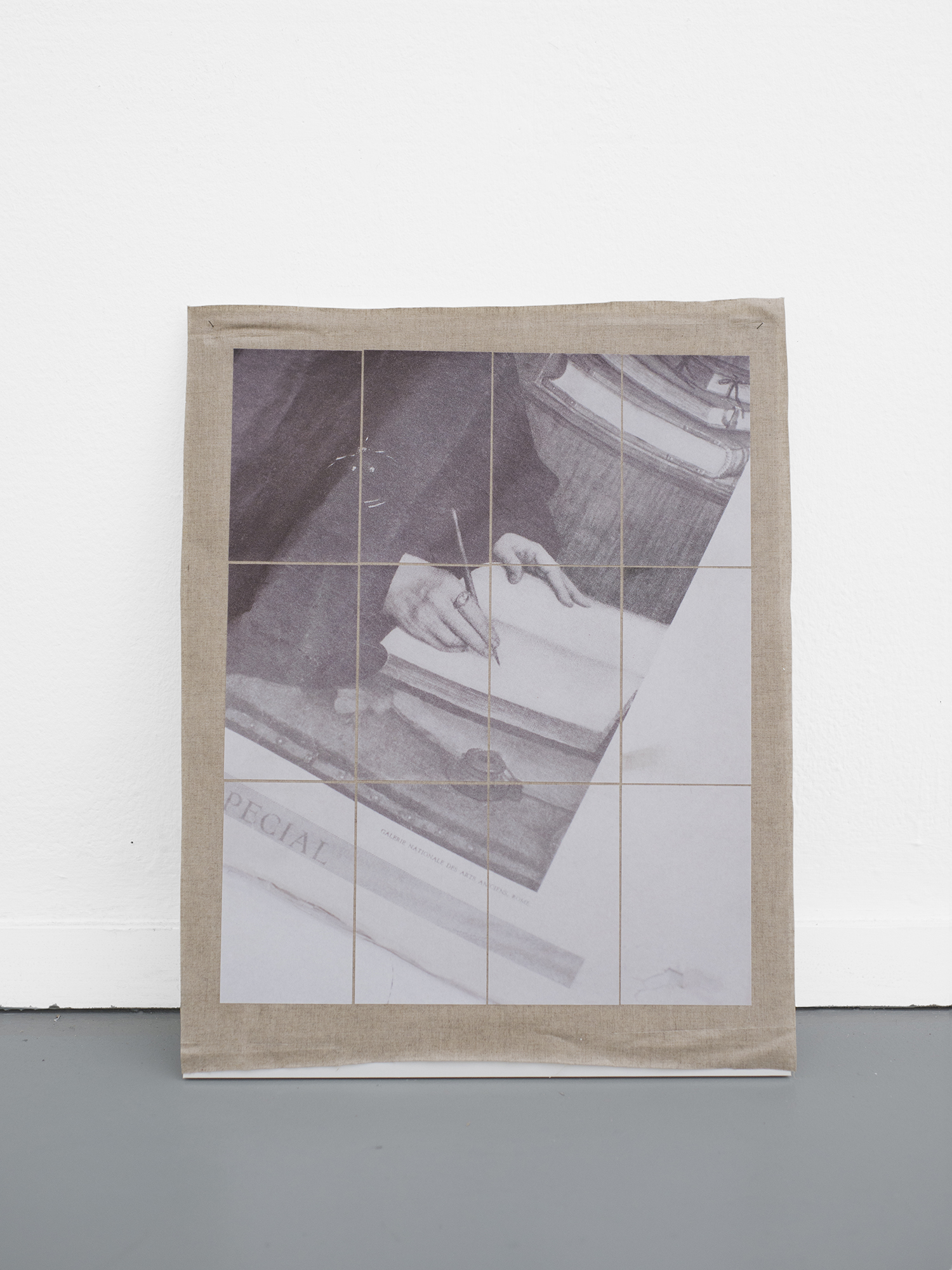 Structures, Erasmus, 2019 58 x 46 cm / 22.8 x 18.1 in. Archival pigment prints on Tosa Shi – 54 gsm, fixed on linen.