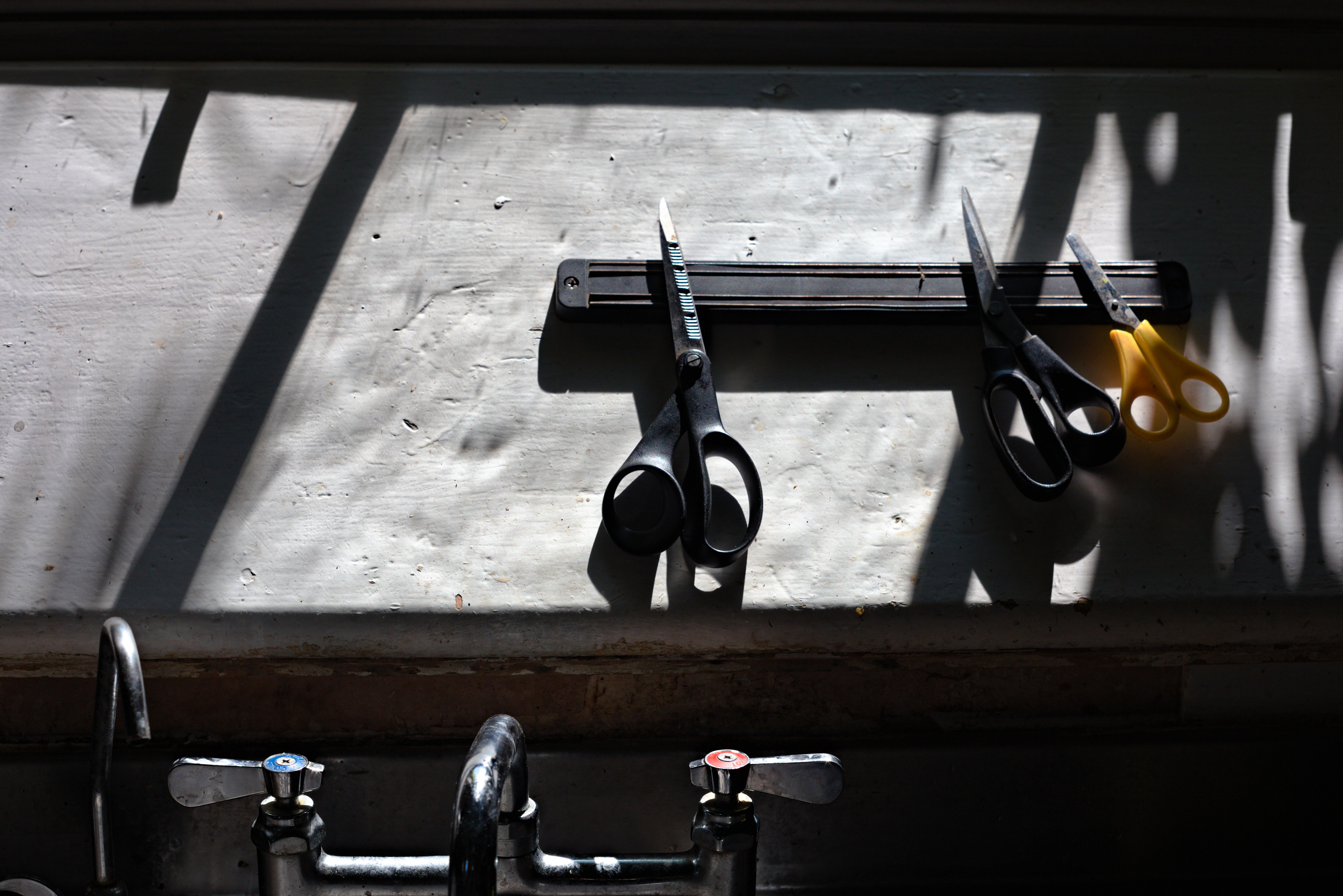 I’ve grown up inevitably ugly like fingerprint smudges on phone screens