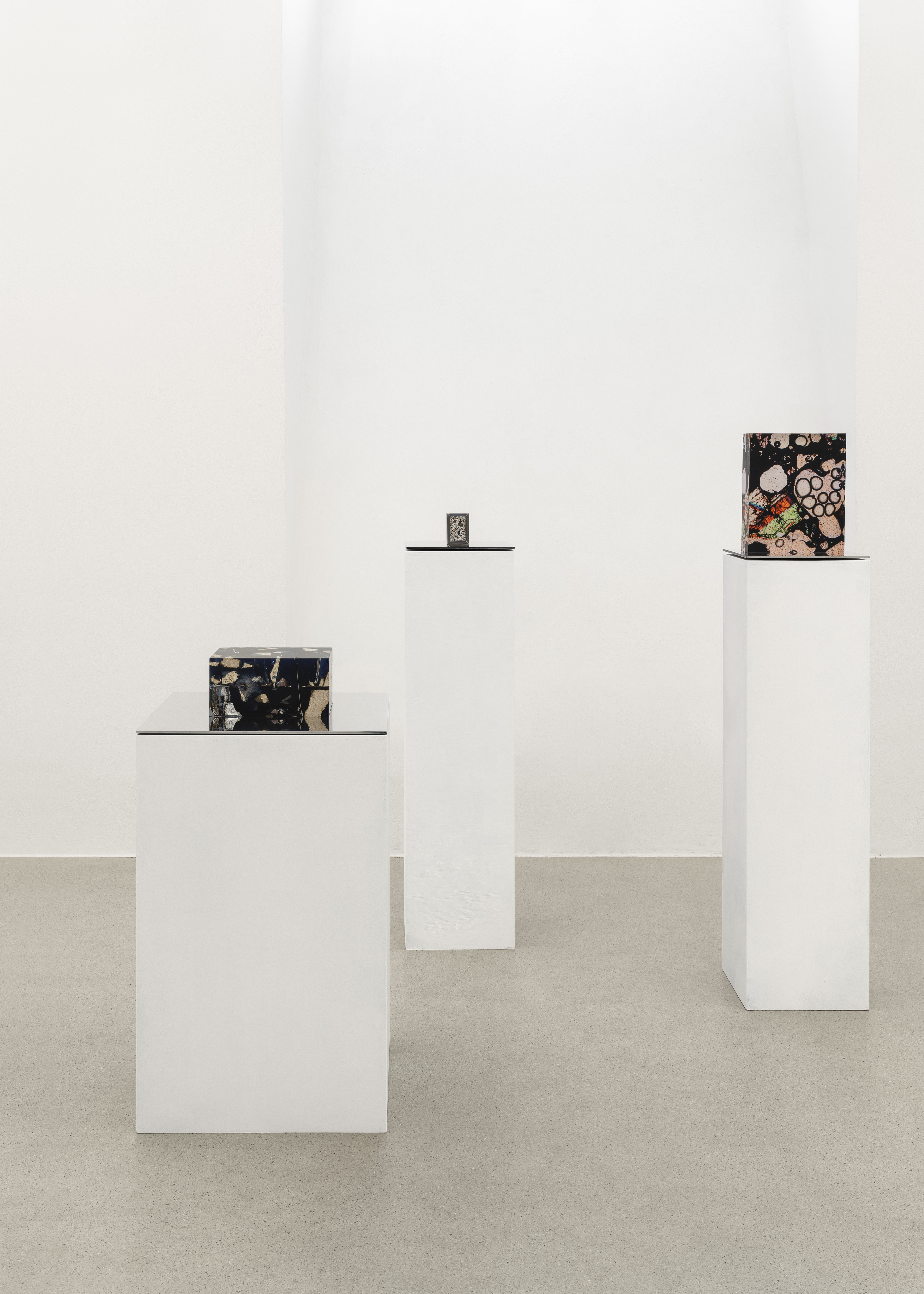 Installation view Mostra Transizioni, opere di Alberto Sinigaglia ph. Tiziano Ercoli