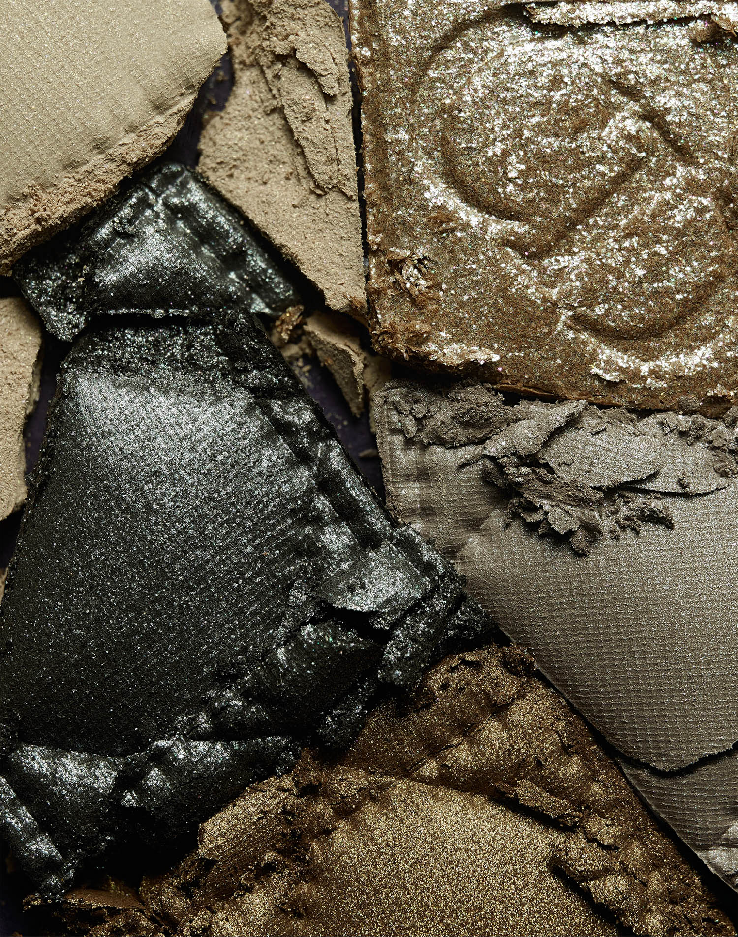 KMA photographer Daniel Schweizer shoots a photo of crumbly neutral colored eyeshadows for Dior