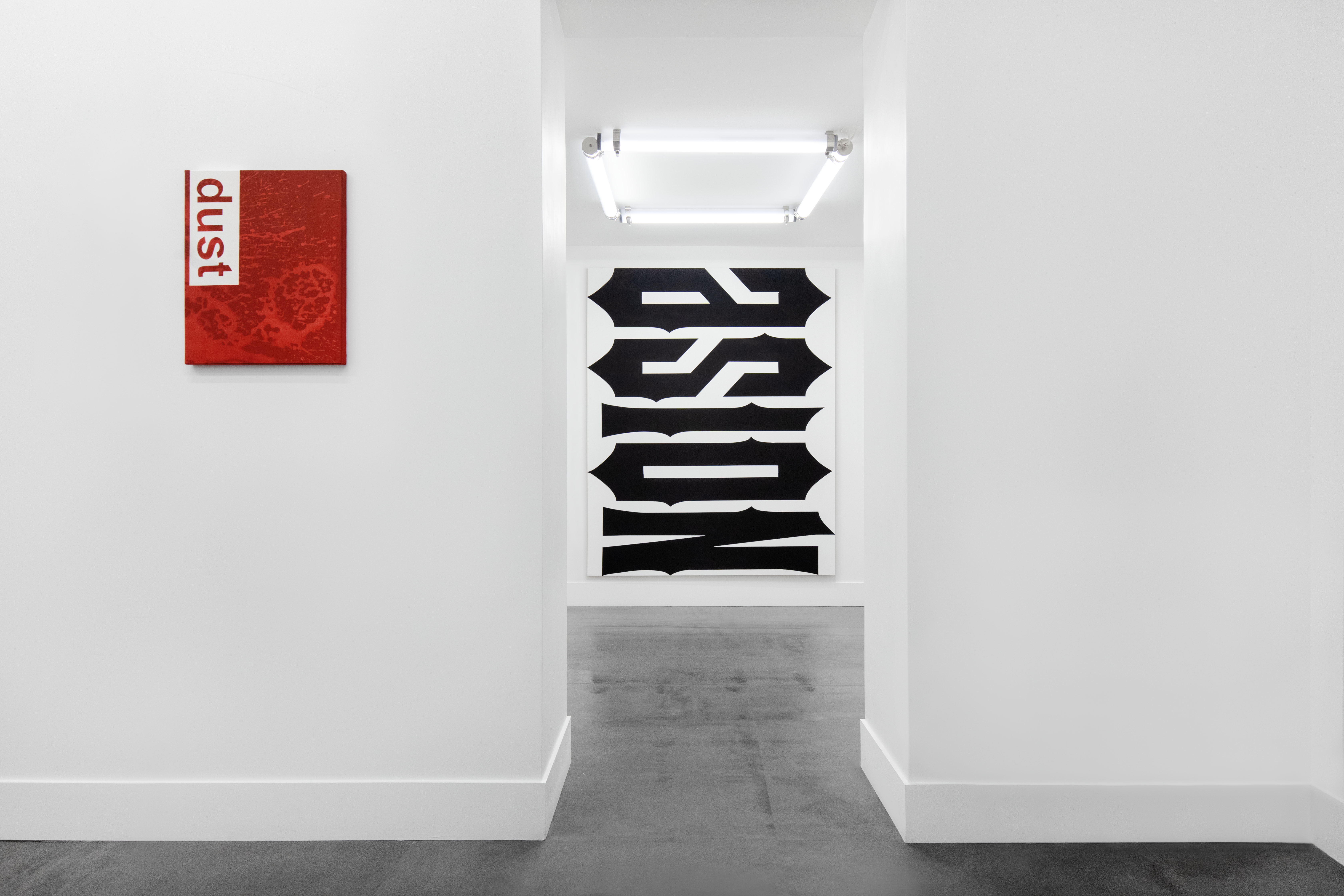 Swann Ronne Dust chrome Dust Blue Dust black acrylic on canvas Le reservoir Paris Dust Noise Charlie Verot